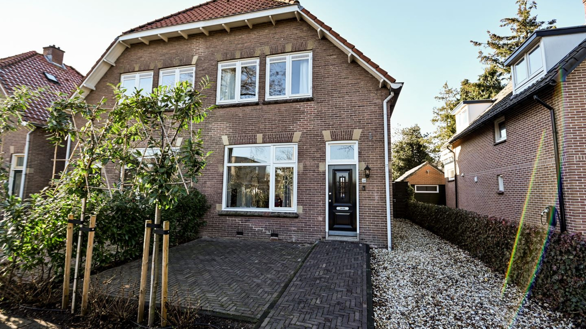 ZIEN: Influencer Dee, ex Enzo Knol, zet haar woning te koop! 2