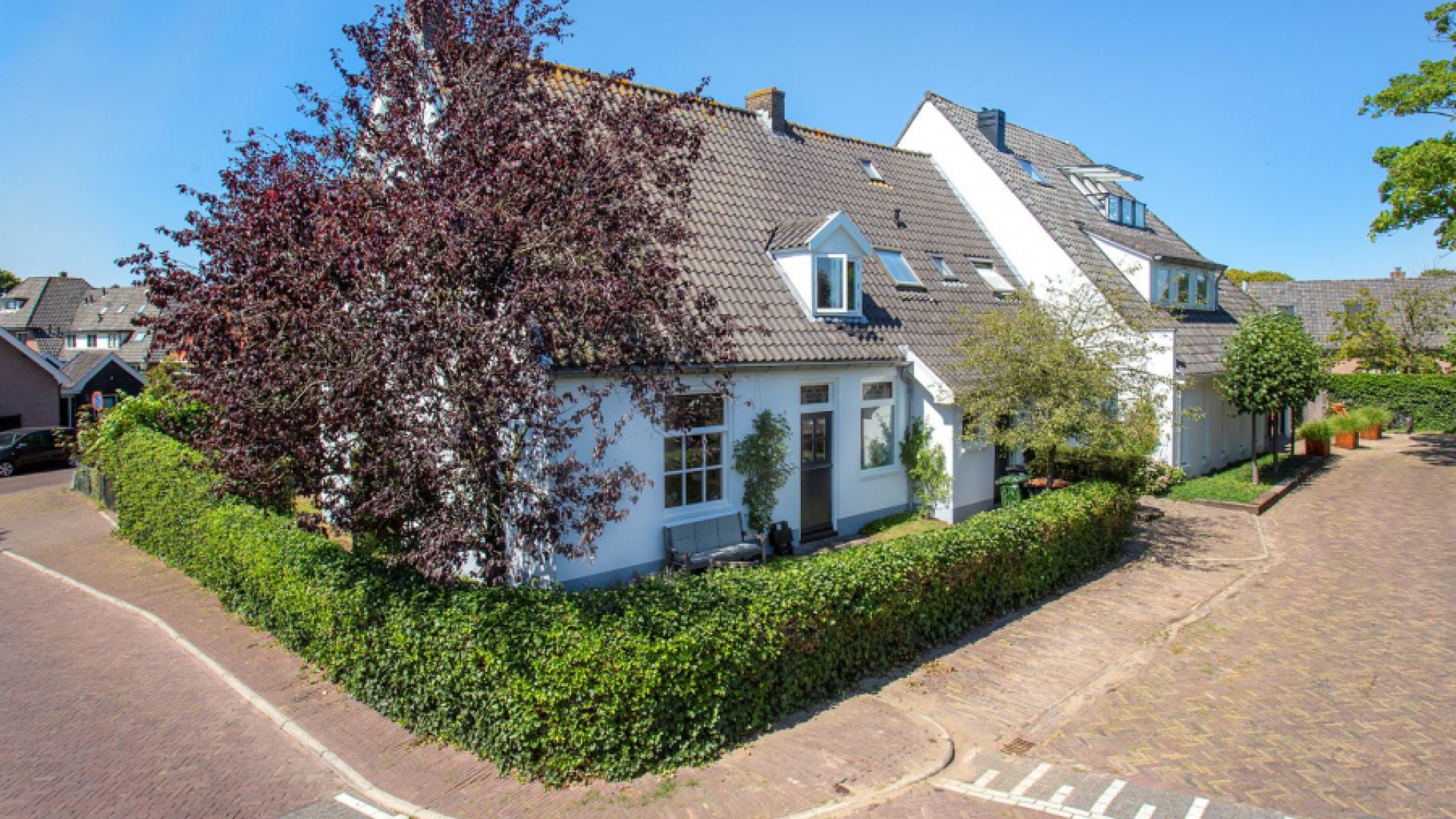 Binnenkijken in twee onder 1 kapwoning van Tom Egbers. Zie foto's 2