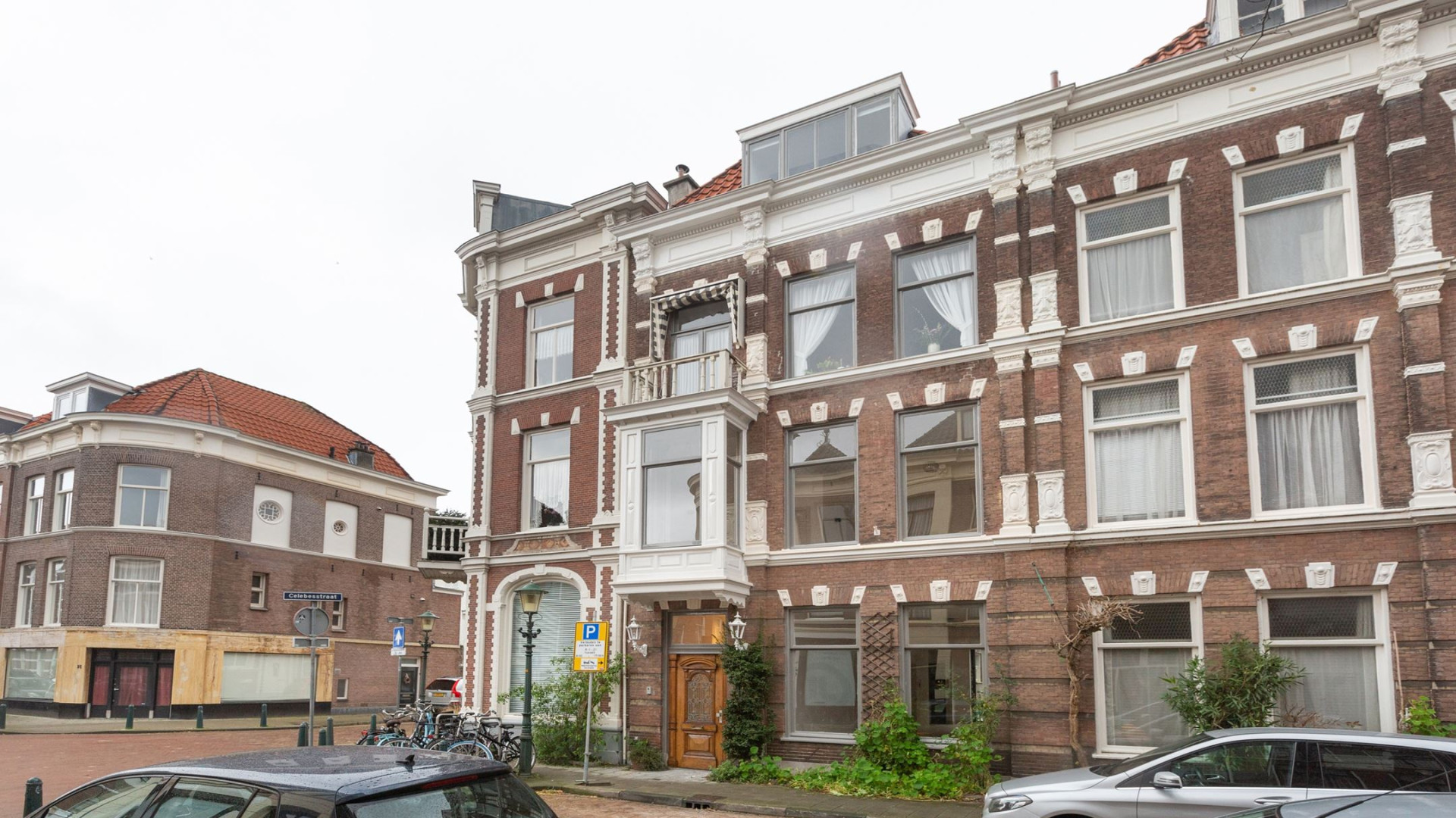 Tyl Beckand kan de champagnefles ontkurken! Zie foto's 20