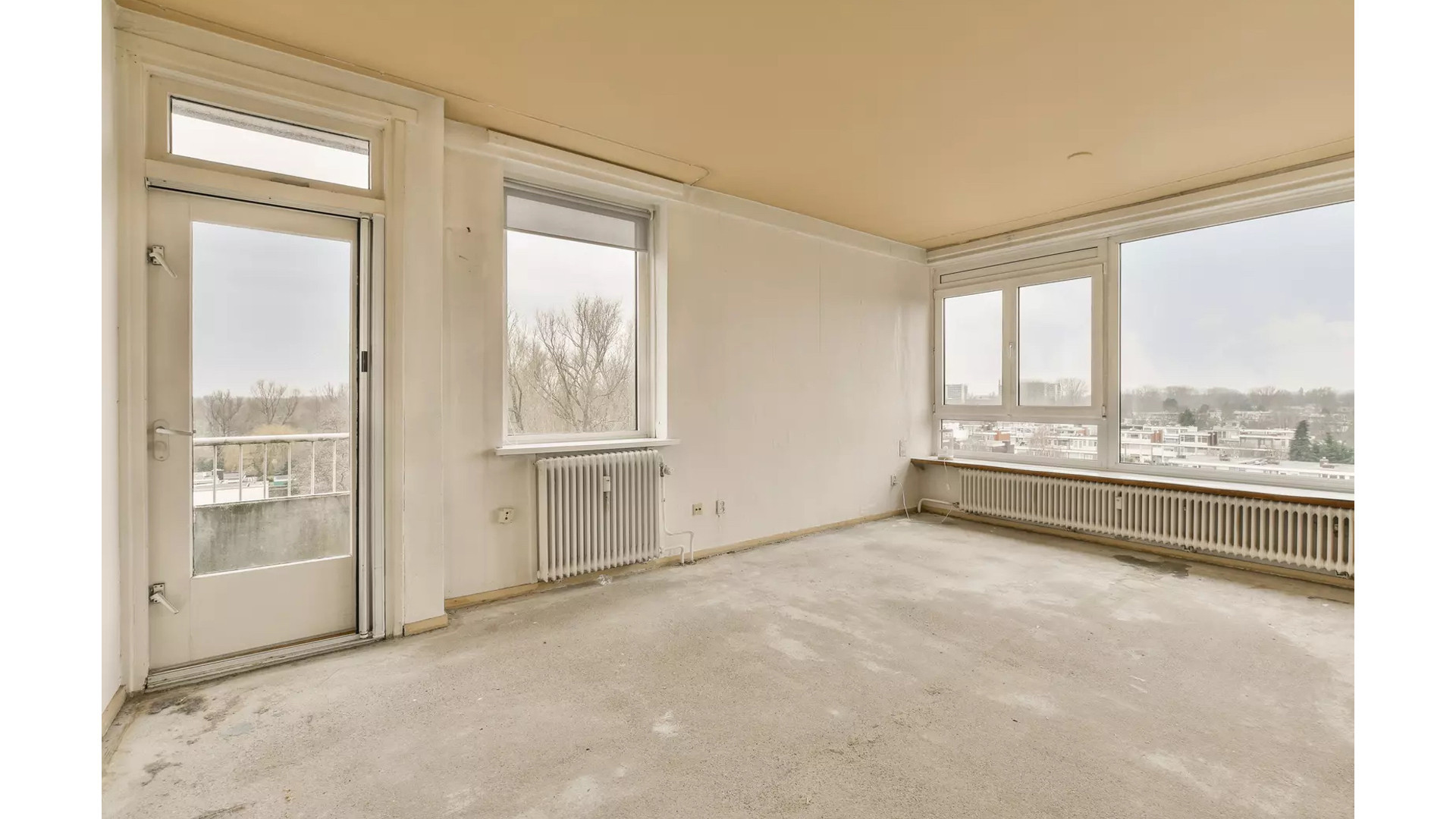 Kocht Robert Doornbos dit appartement op zijn naam voor zijn vermeende buitenechtelijke avontuurtjes? Zie foto's 10