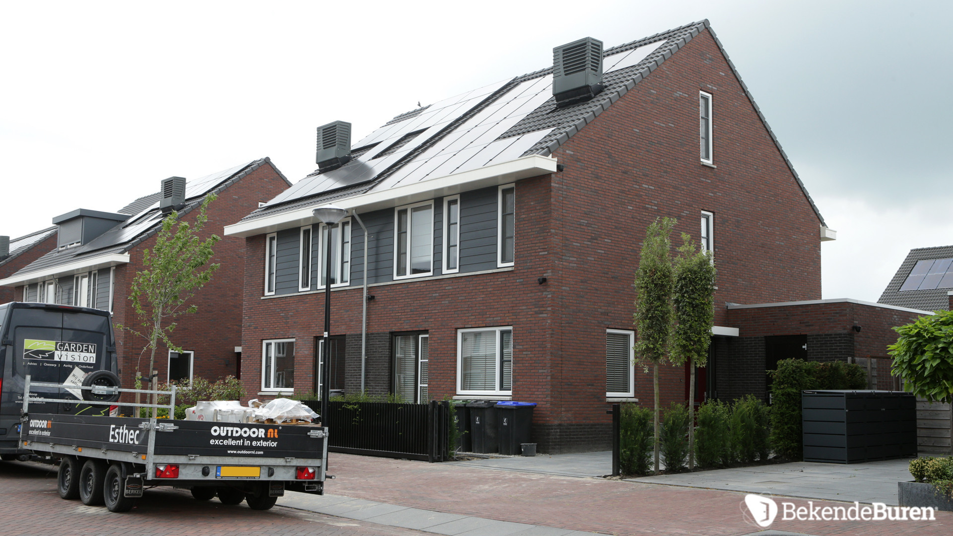 Dre Hazes heeft blijkbaar grootse plannen met zijn nieuwe huis. Zie foto's die bekendeburen heeft gemaakt. 5