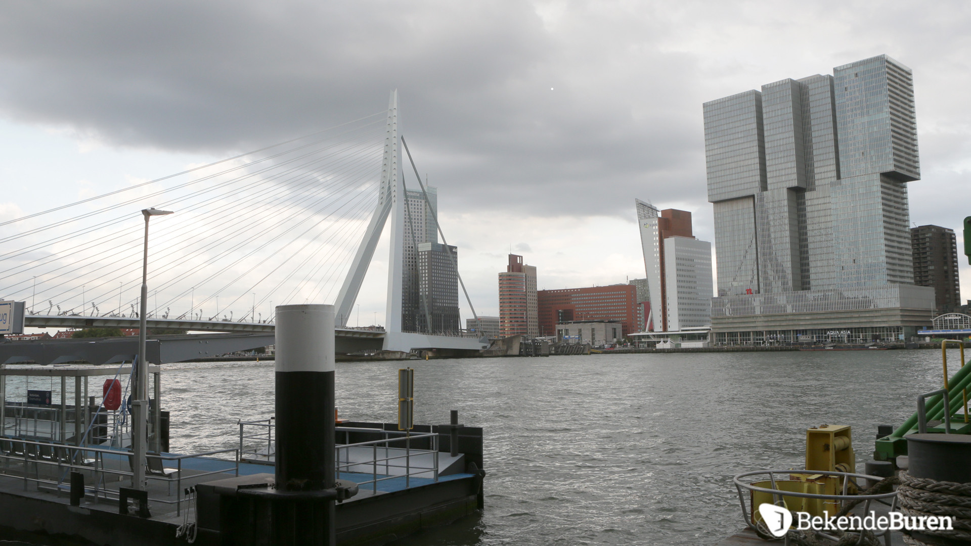 Man van Wendy van Dijk koopt zonder haar eigen miljoenenappartement aan de Maas. Zie foto's 7