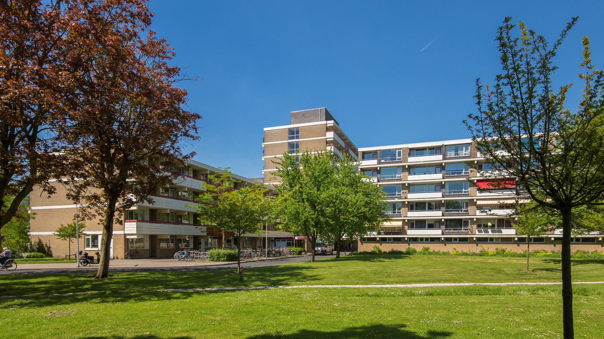 ZIEN: Maxim Froger verkoopt zijn appartement in Diemen zonder winst! 2