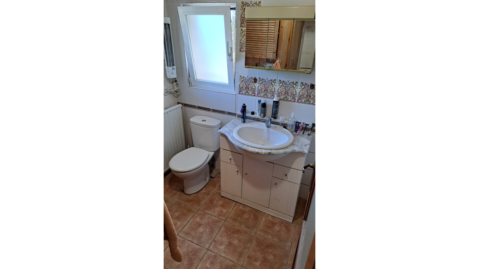 Bekendeburen heeft voor weinig geld dit leuke klushuis in Spanje te koop. Zie foto's 20