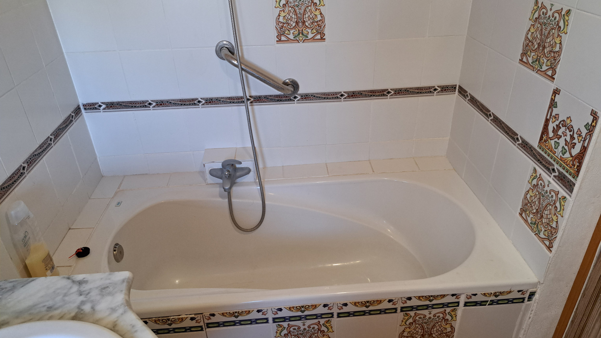 Bekendeburen heeft voor weinig geld dit leuke klushuis in Spanje te koop. Zie foto's 23