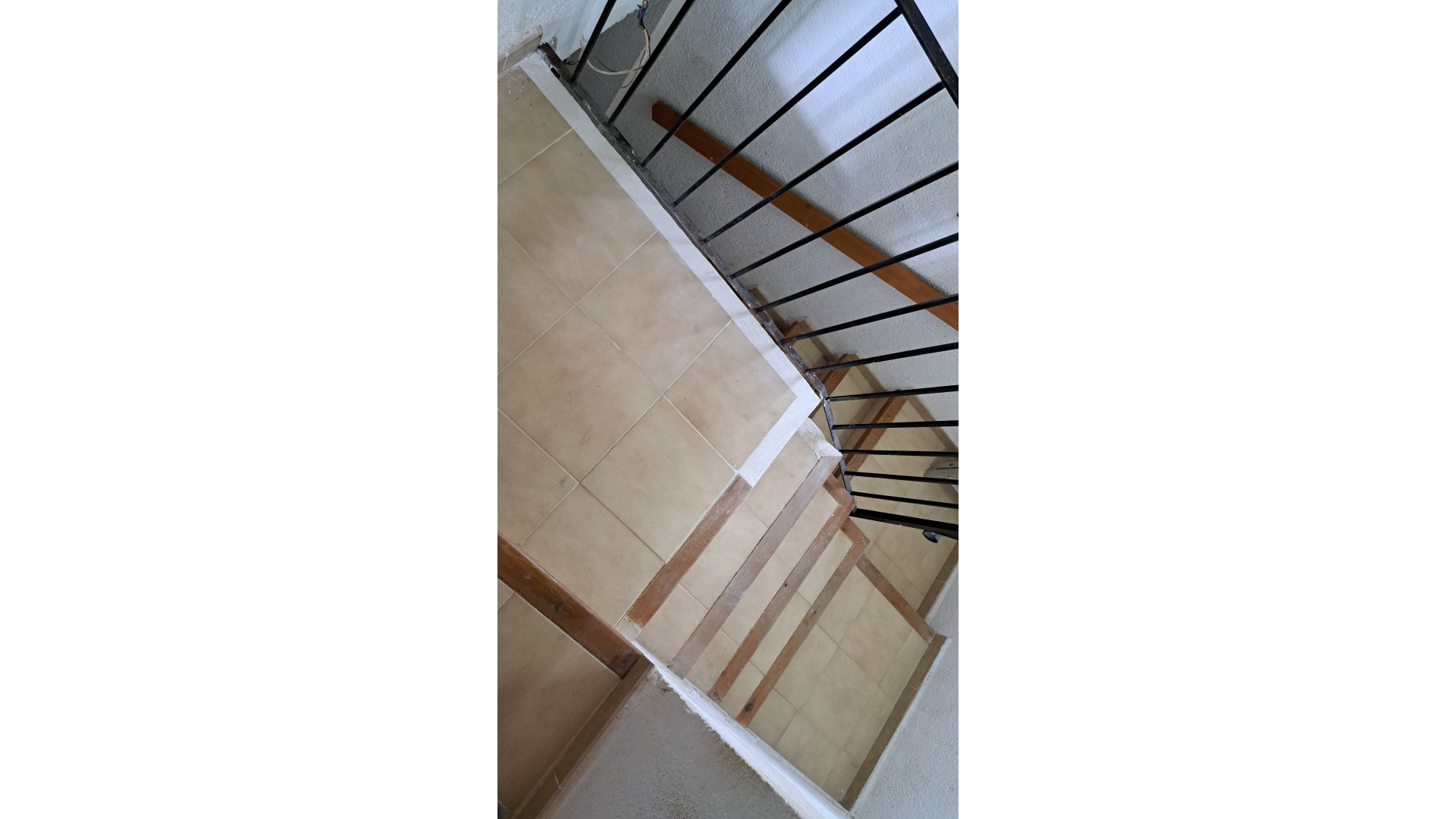 Bekendeburen heeft voor weinig geld dit leuke klushuis in Spanje te koop. Zie foto's 25