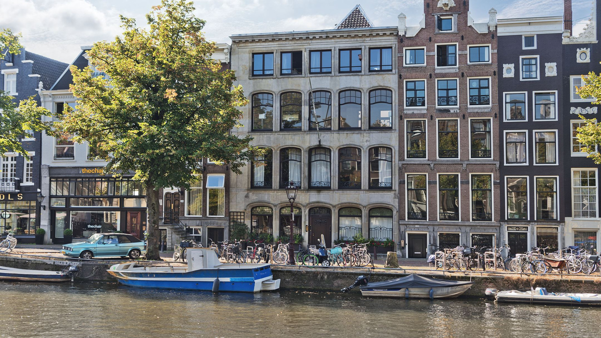 Koopt Matthijs van Nieuwkerk dit grachtenpand in Amsterdam? Zie foto's 2