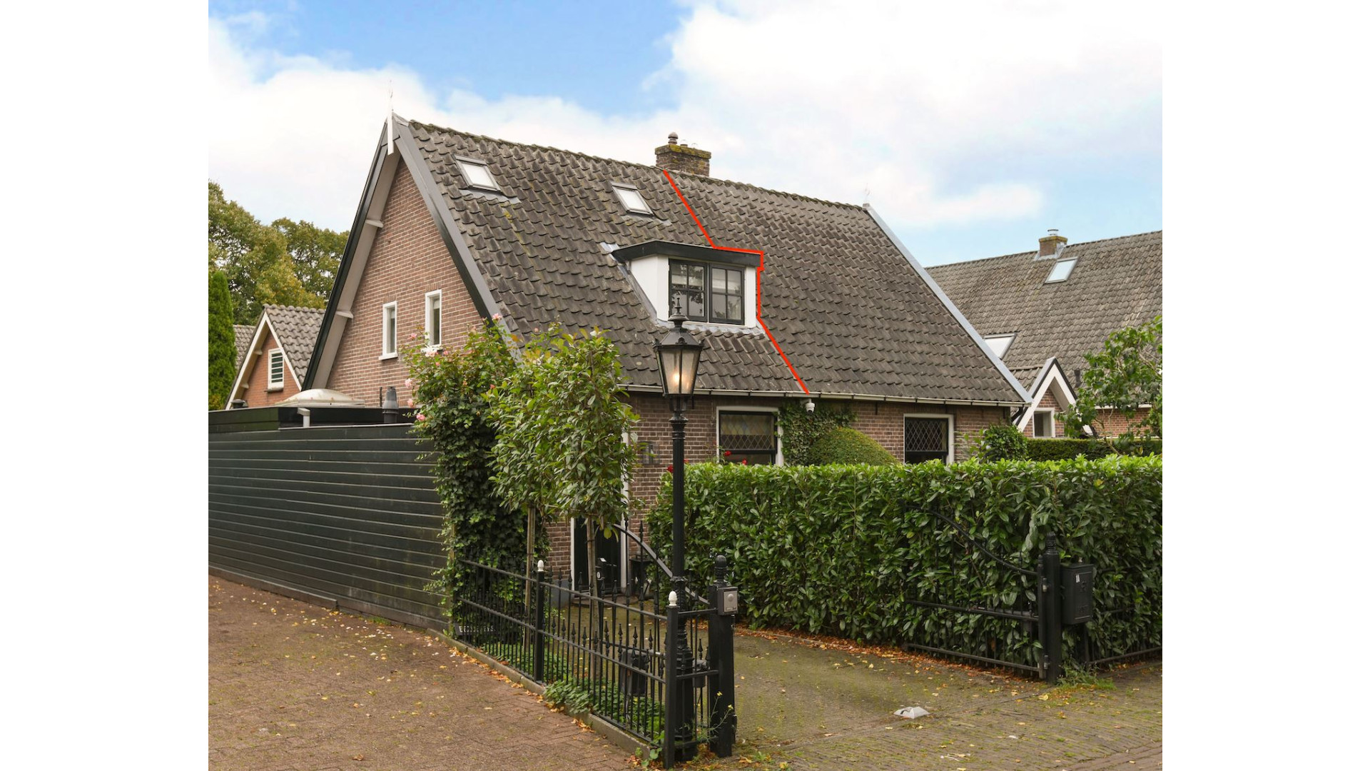 ZIEN; Weduwe Willibrord Frequin koopt nieuw huis het Gooi.