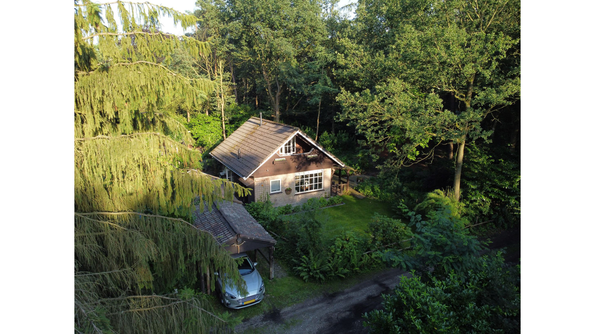 ZIEN: Kocht Martin van Rijn, leider van de Commissie van Rijn, deze recratiewoning om in  alle rust het eindrapport te kunnen schrijven? 3