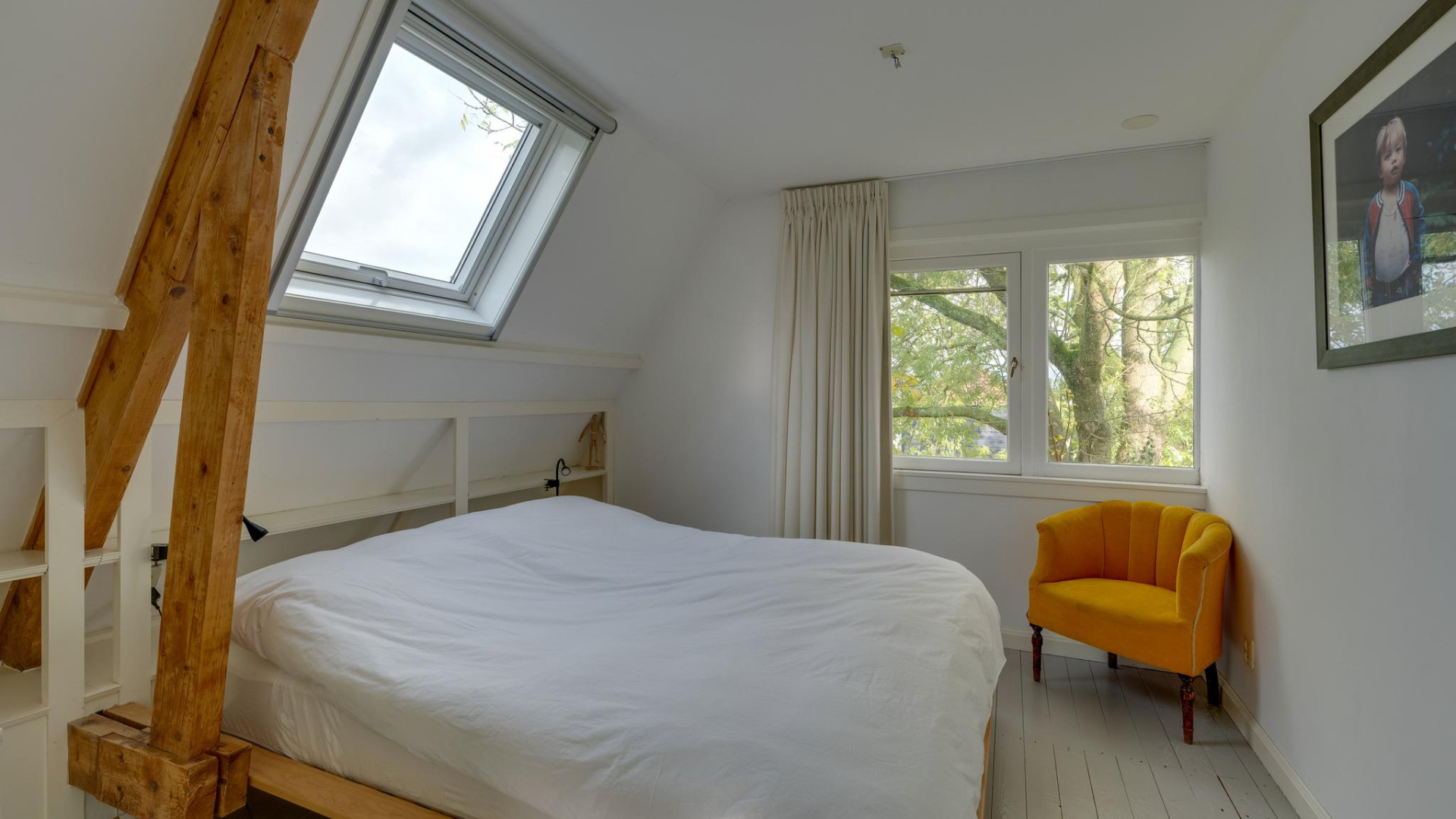 VERKOCHT: Landhuis burgemeester Femke Halsema met prachtige winst verkocht. Zie foto's 24