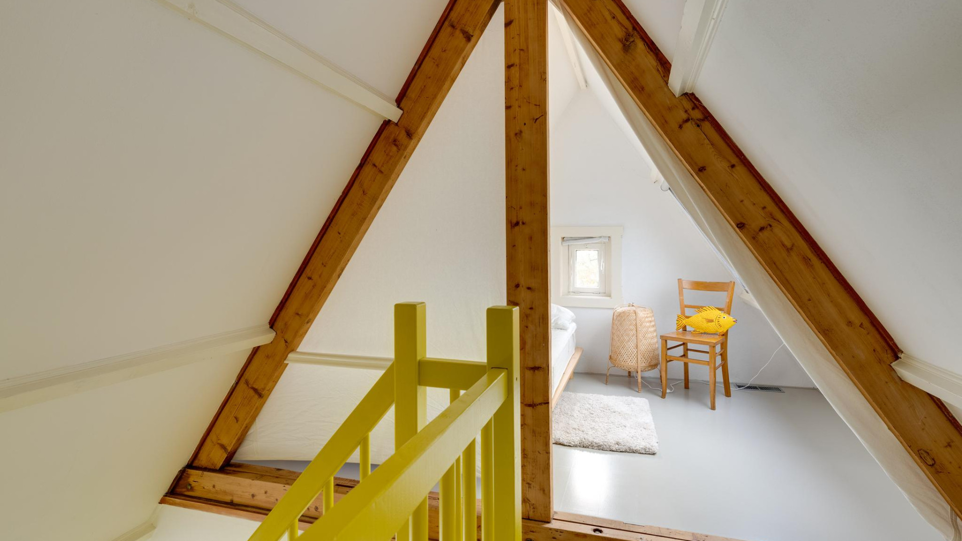 VERKOCHT: Landhuis burgemeester Femke Halsema met prachtige winst verkocht. Zie foto's 34