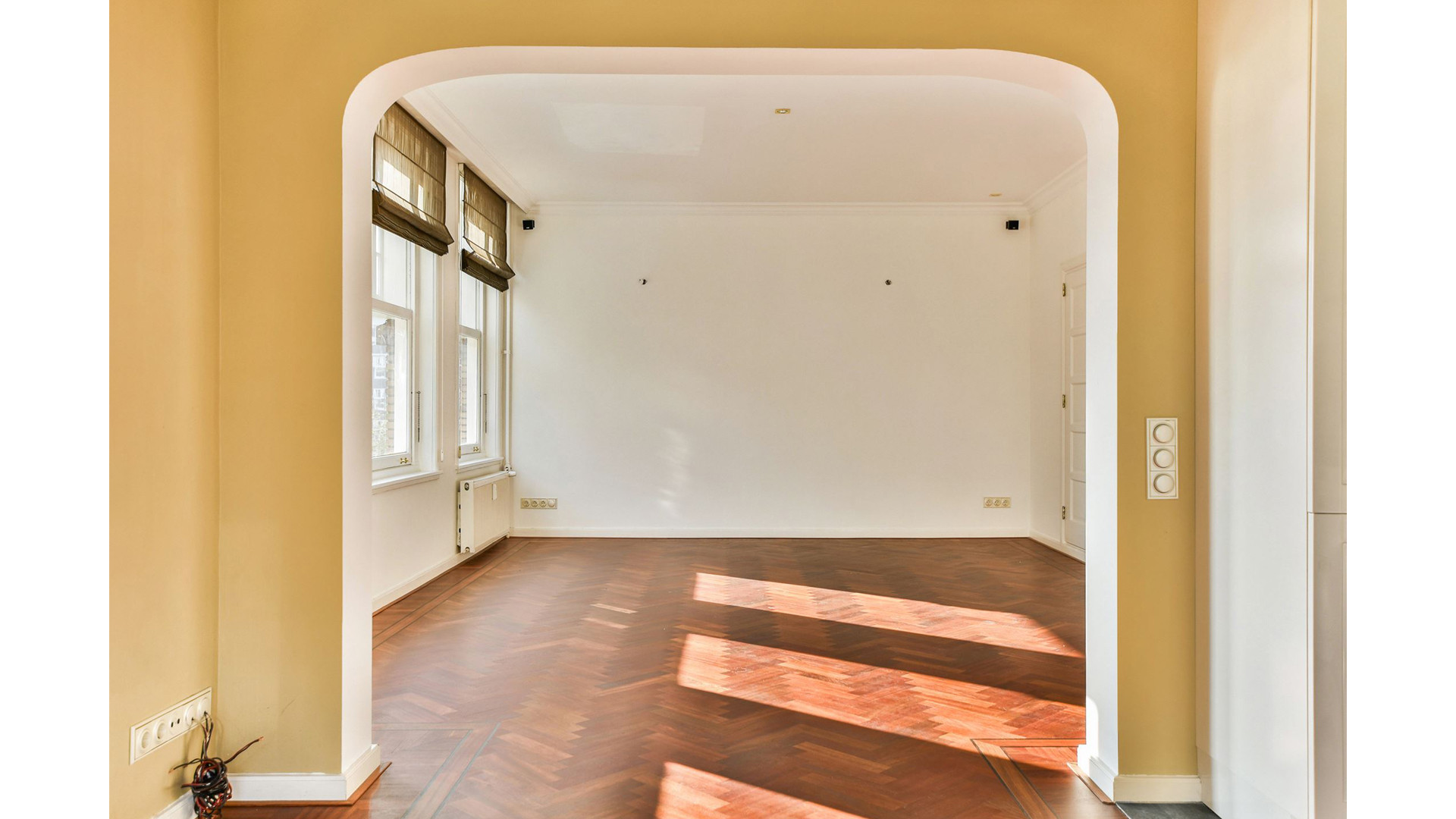 Appartement Chazia Mourali van PowNed met tonnen euro's winst verkocht.  Zie foto's 11