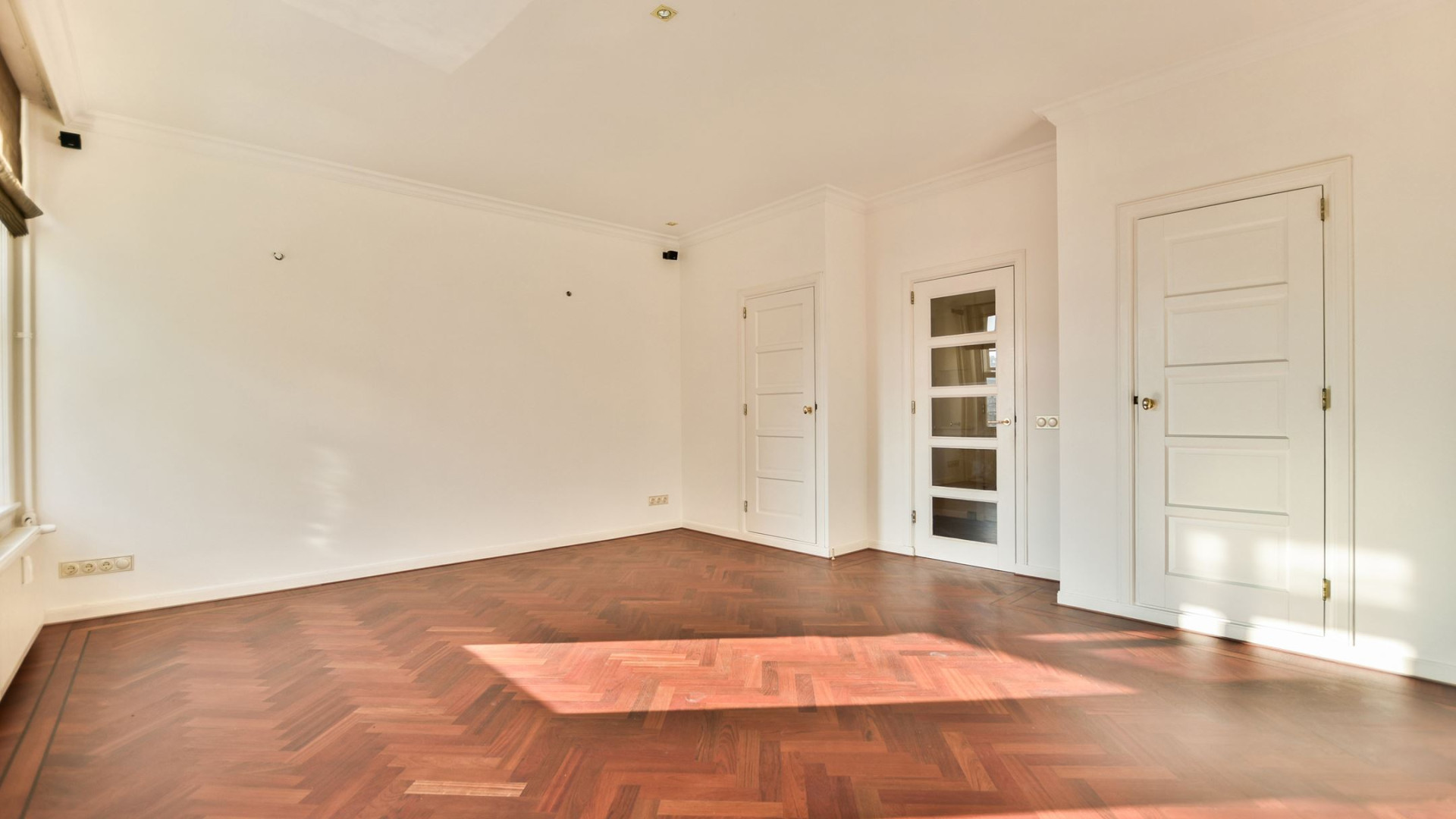 Appartement Chazia Mourali van PowNed met tonnen euro's winst verkocht.  Zie foto's 5