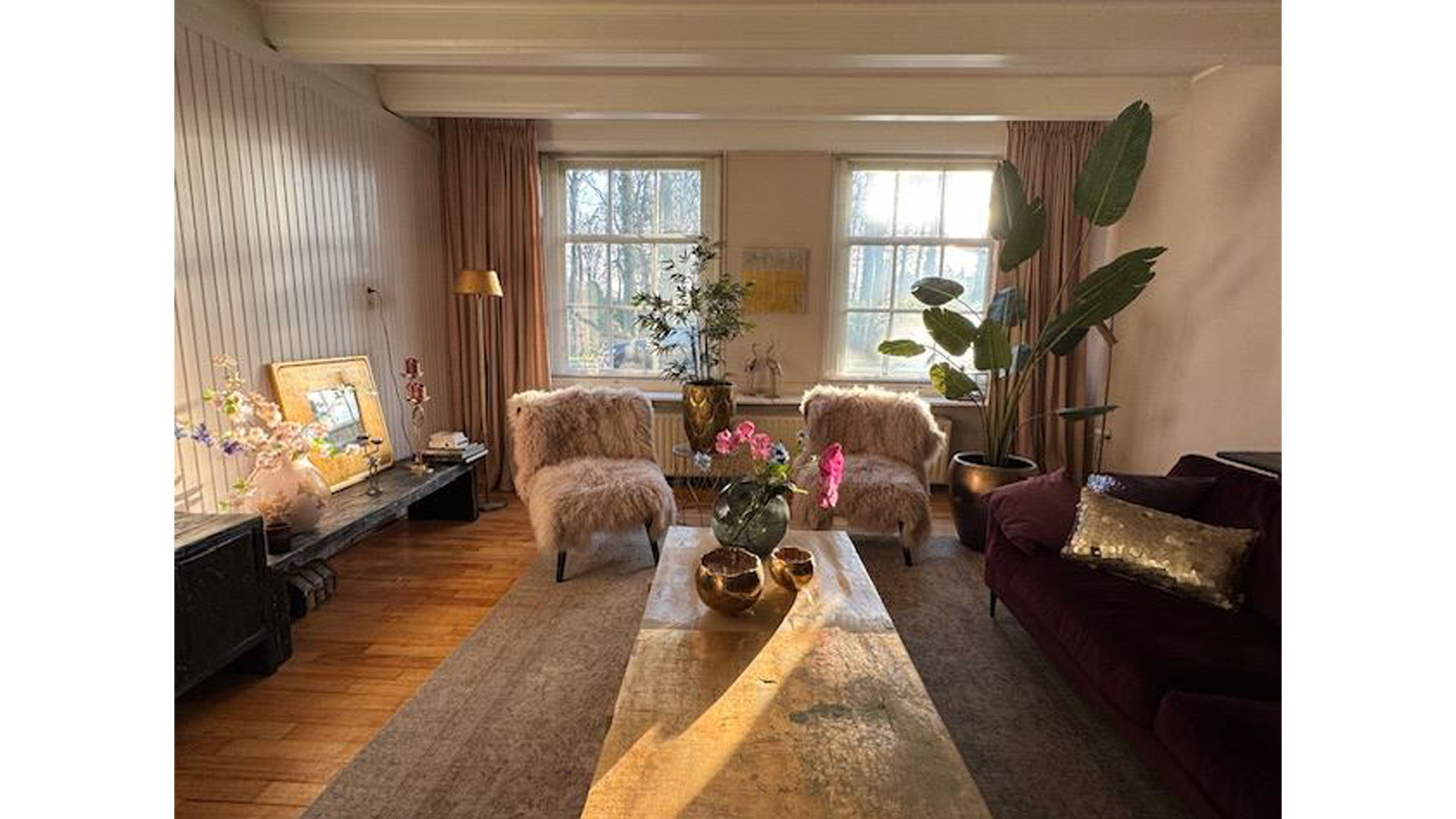 VERKOCHT:  Myrna Goossen pakt tienduizenden euro's winst op haar woning. Zie foto's 5