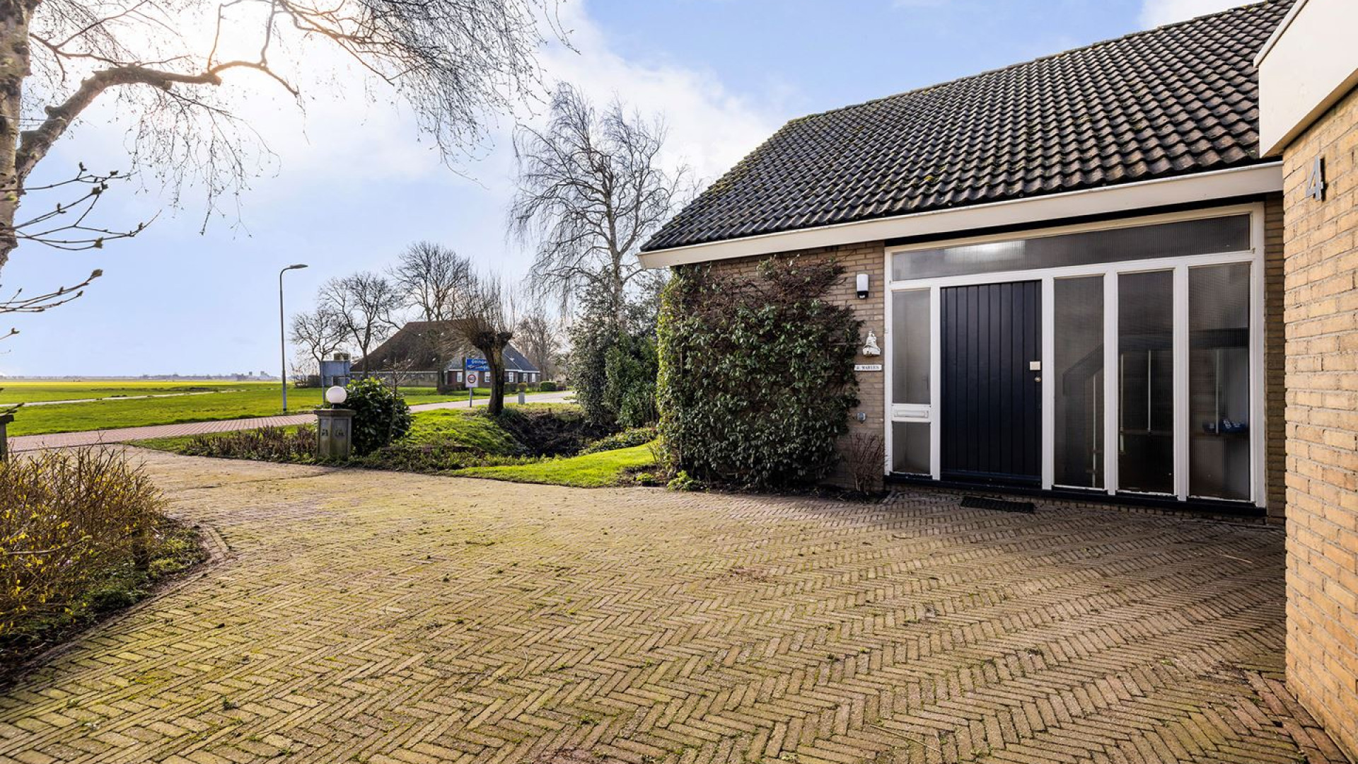 Ex minister van Defensie Kasja Ollongren koopt samen met haar vrouw prachtige watersportvilla. Zie foto's 2