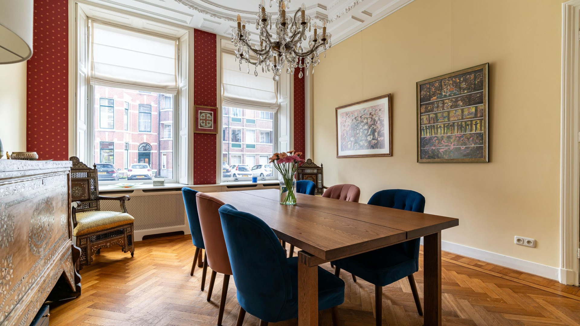 Sigrid Kaag zet haar herenhuis, inclusief veiligheidsvoorzieningen, in Den Haag te huur. Zie foto's 9