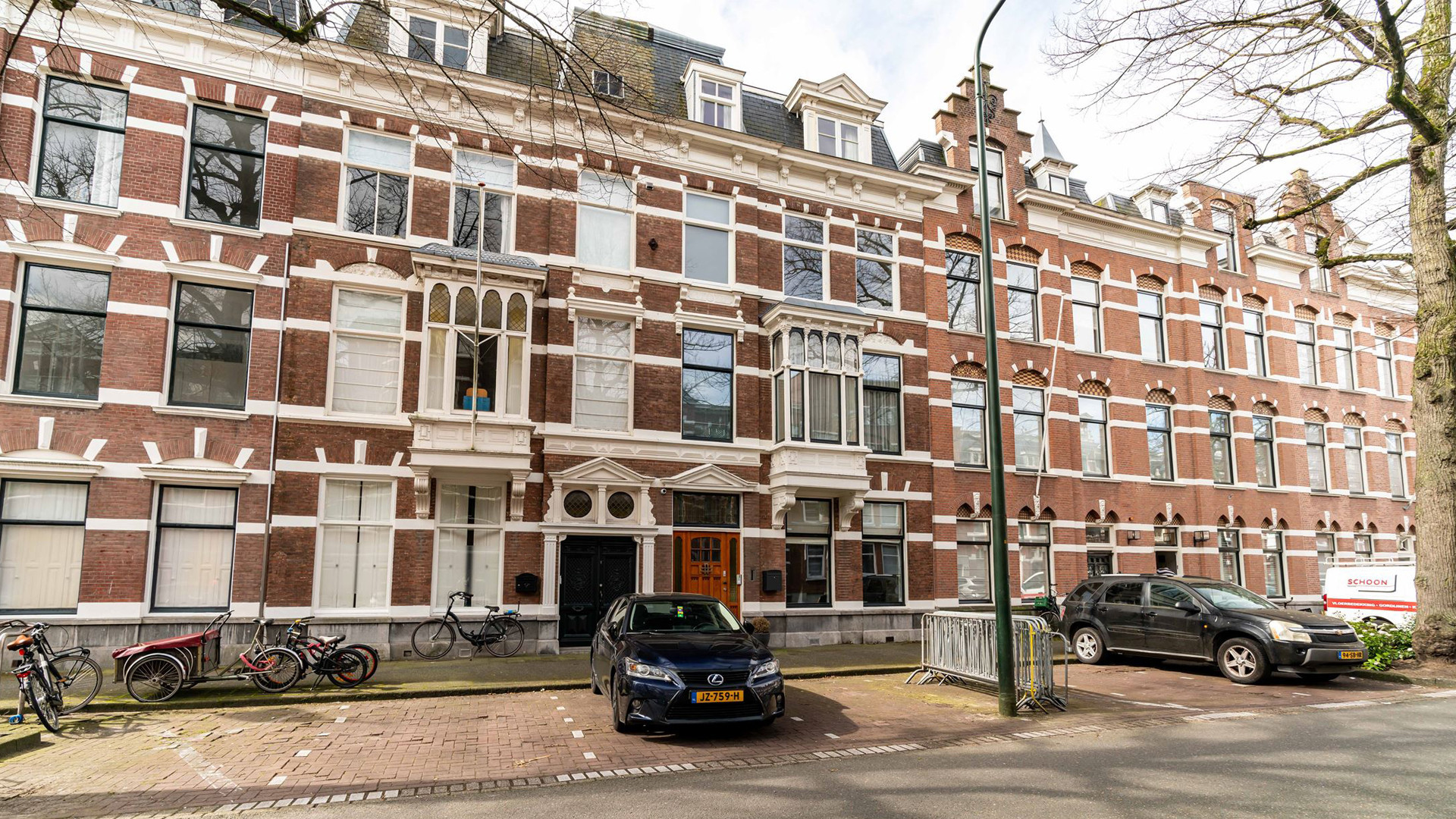 Sigrid Kaag zet haar herenhuis, inclusief veiligheidsvoorzieningen, in Den Haag te huur. Zie foto's 2