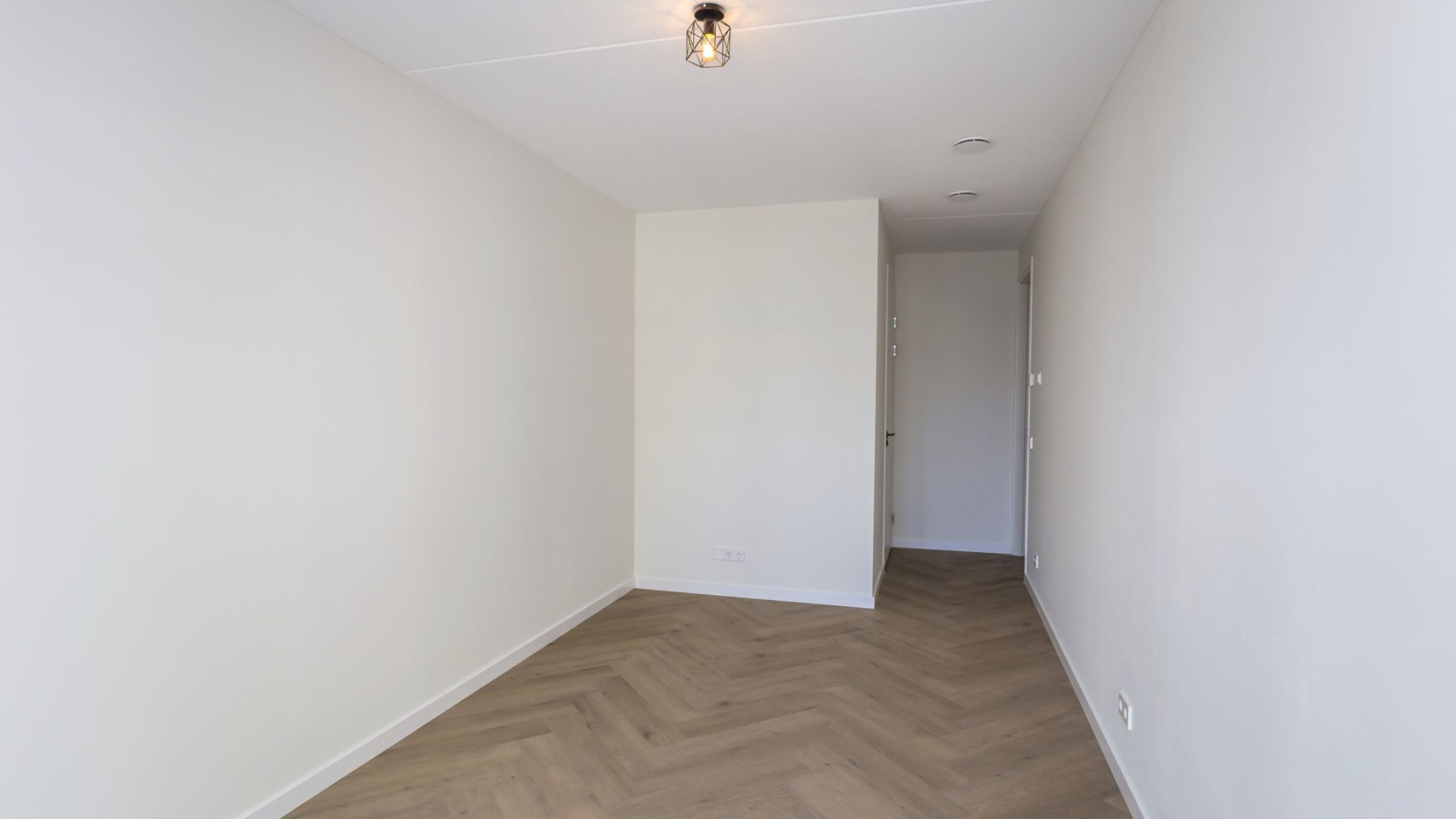 Zet Samantha Steenwijk haar droomappartement in Kijkduin wegens huwelijkscrisis te huur? Zie foto's 17