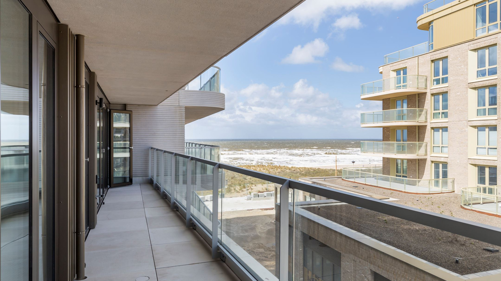 Zet Samantha Steenwijk haar droomappartement in Kijkduin wegens huwelijkscrisis te huur? Zie foto's 4