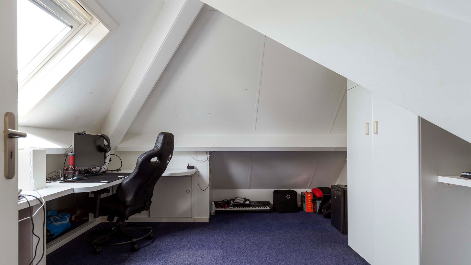 VERKOCHT: Andy en Melisa verkopen hun landhuis tegen een verrassende verkooprijs. Zie foto's 29