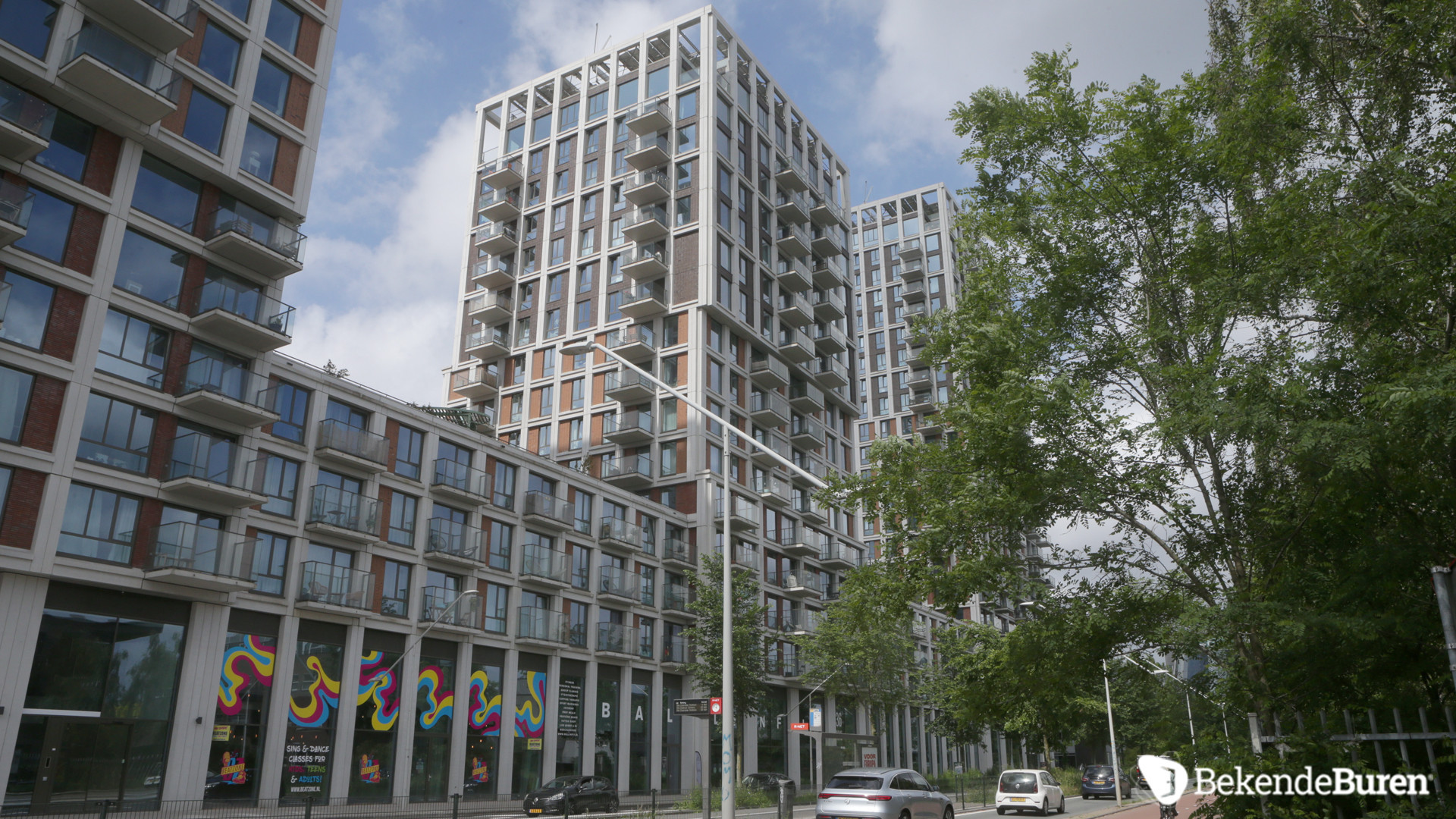 Koning Willem Alexander acteur Martijn Lakemeier kiest definitief voor Maxima en verlaat woning in Rotterdam. Zie foto's 2