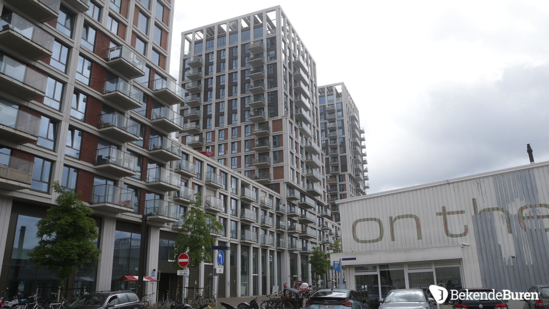 Koning Willem Alexander acteur Martijn Lakemeier kiest definitief voor Maxima en verlaat woning in Rotterdam. Zie foto's 5
