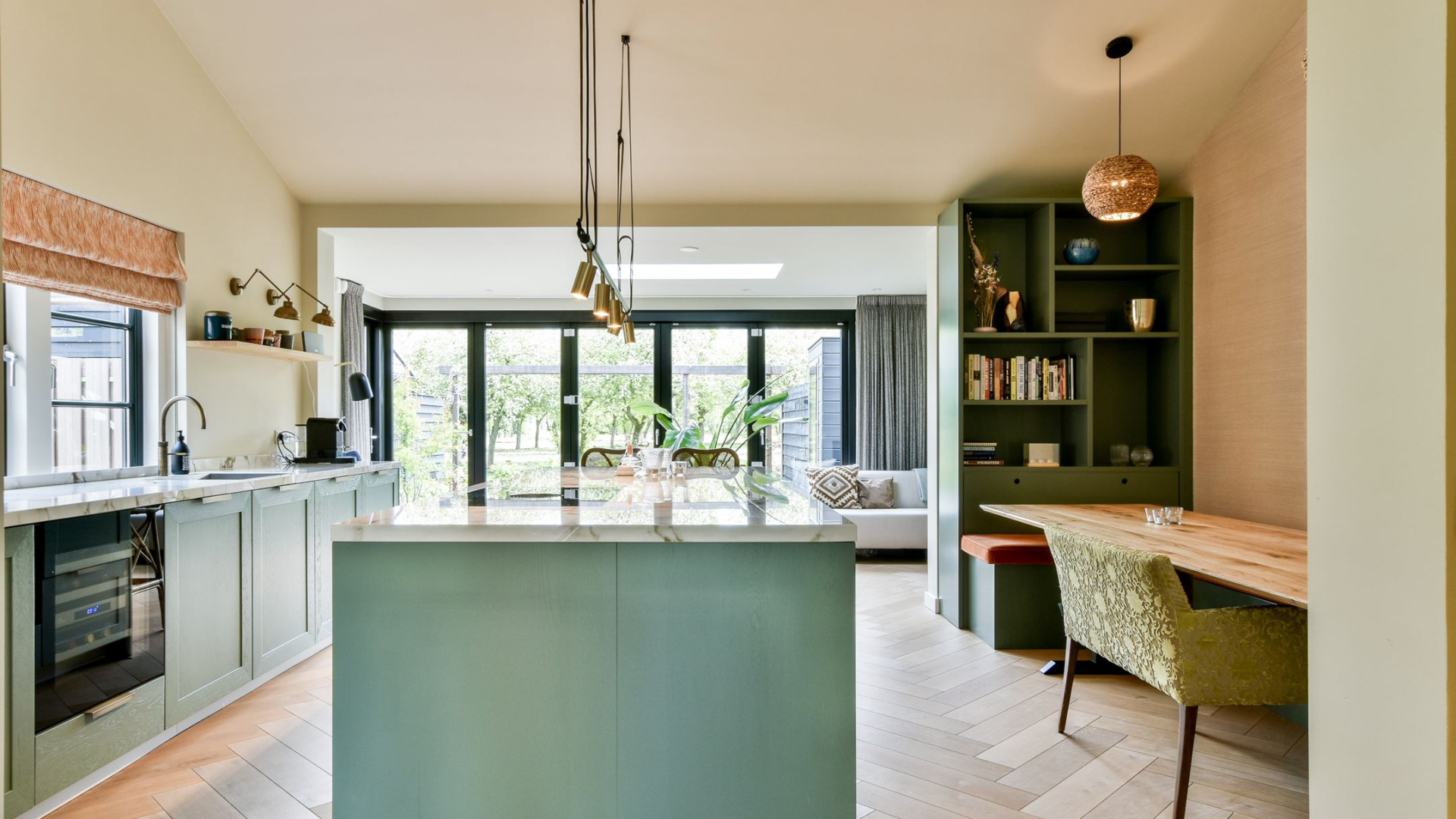 VERKOCHT: Minister Sophie Hermans heeft tonnen euro's winst gemaakt op de verkoop van haar woning. Zie foto's 13