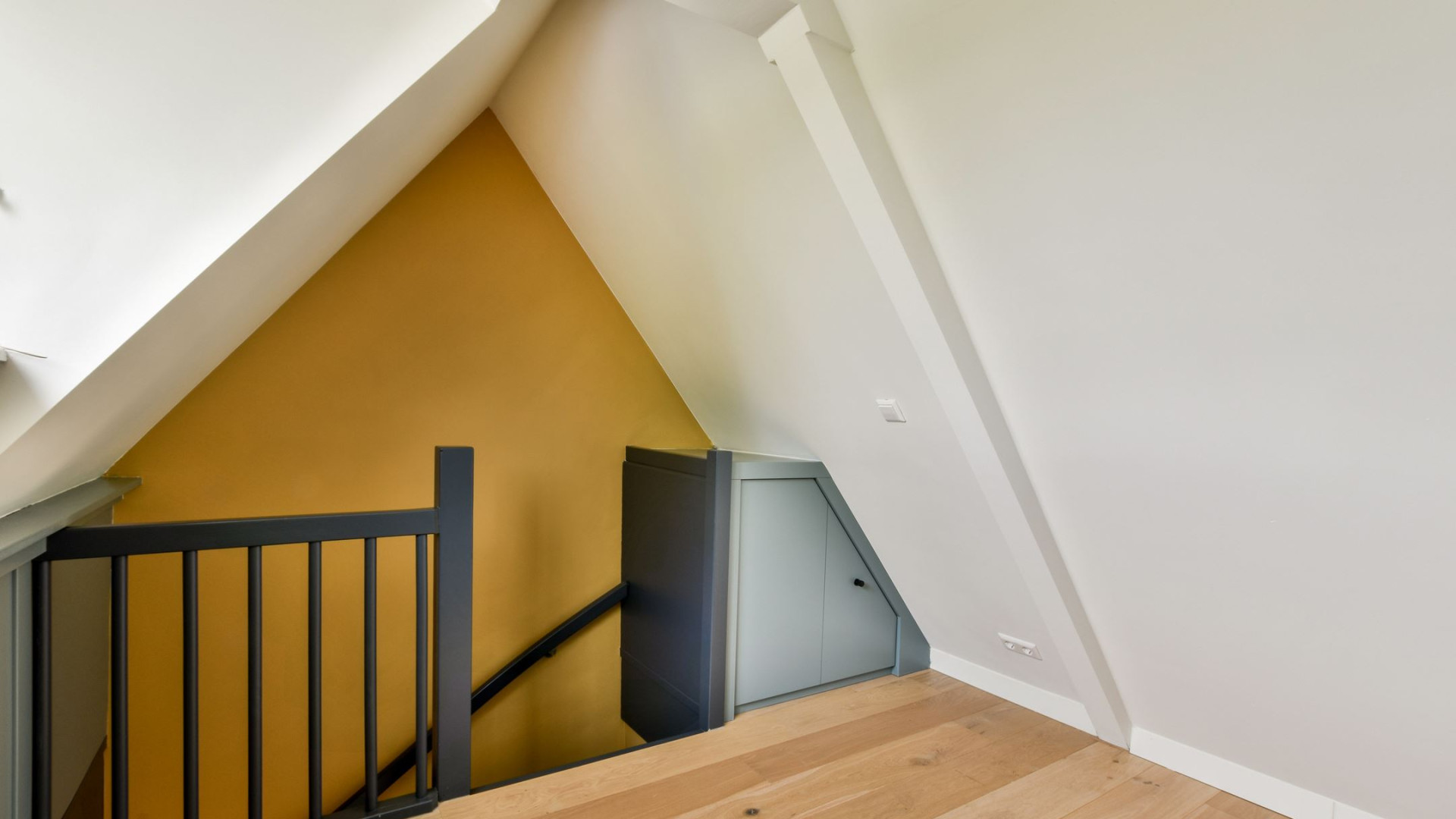 VERKOCHT: Minister Sophie Hermans heeft tonnen euro's winst gemaakt op de verkoop van haar woning. Zie foto's 21