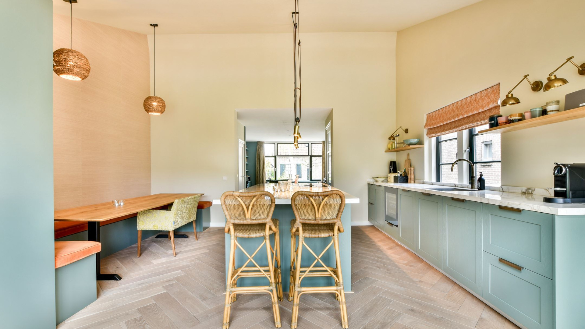 VERKOCHT: Minister Sophie Hermans heeft tonnen euro's winst gemaakt op de verkoop van haar woning. Zie foto's 6