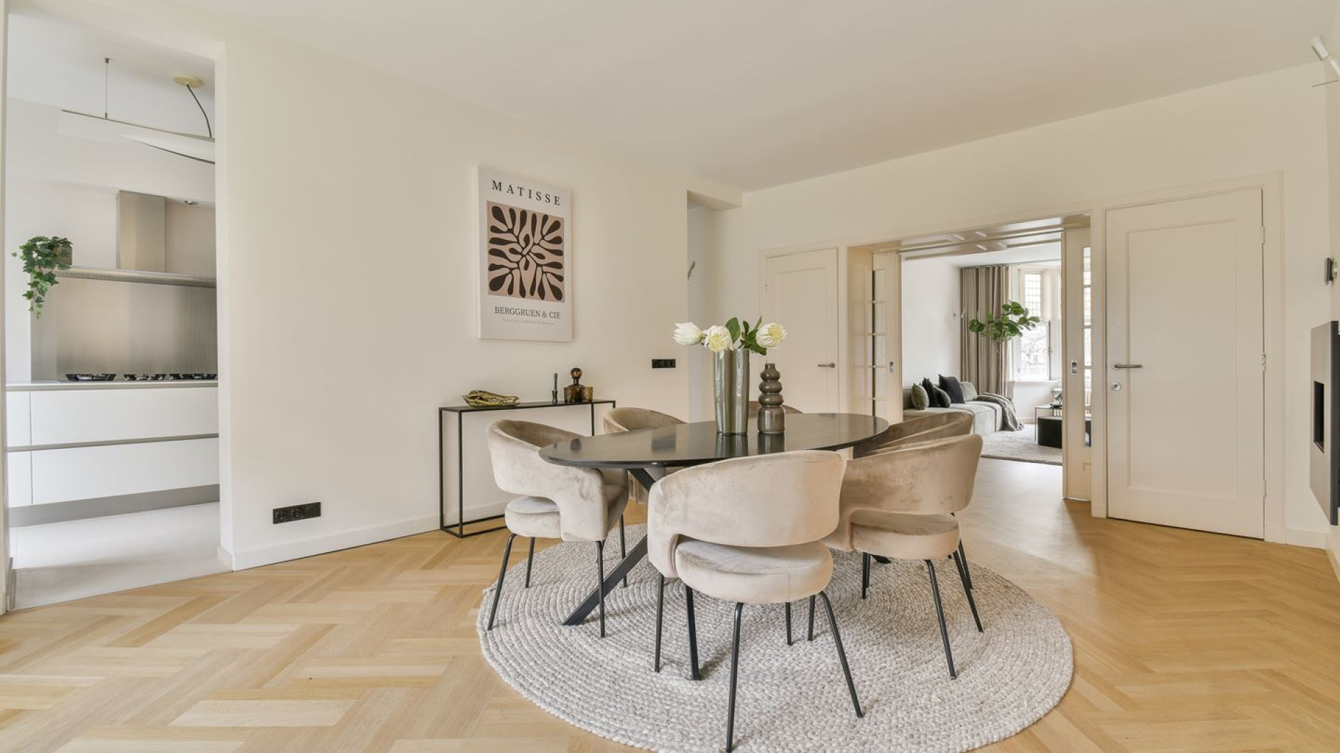 Acteur Huub Stapel en vriendin kopen voor zeer forse prijs dit luxe appartement in Amsterdam Zuid. Zie foto's 5
