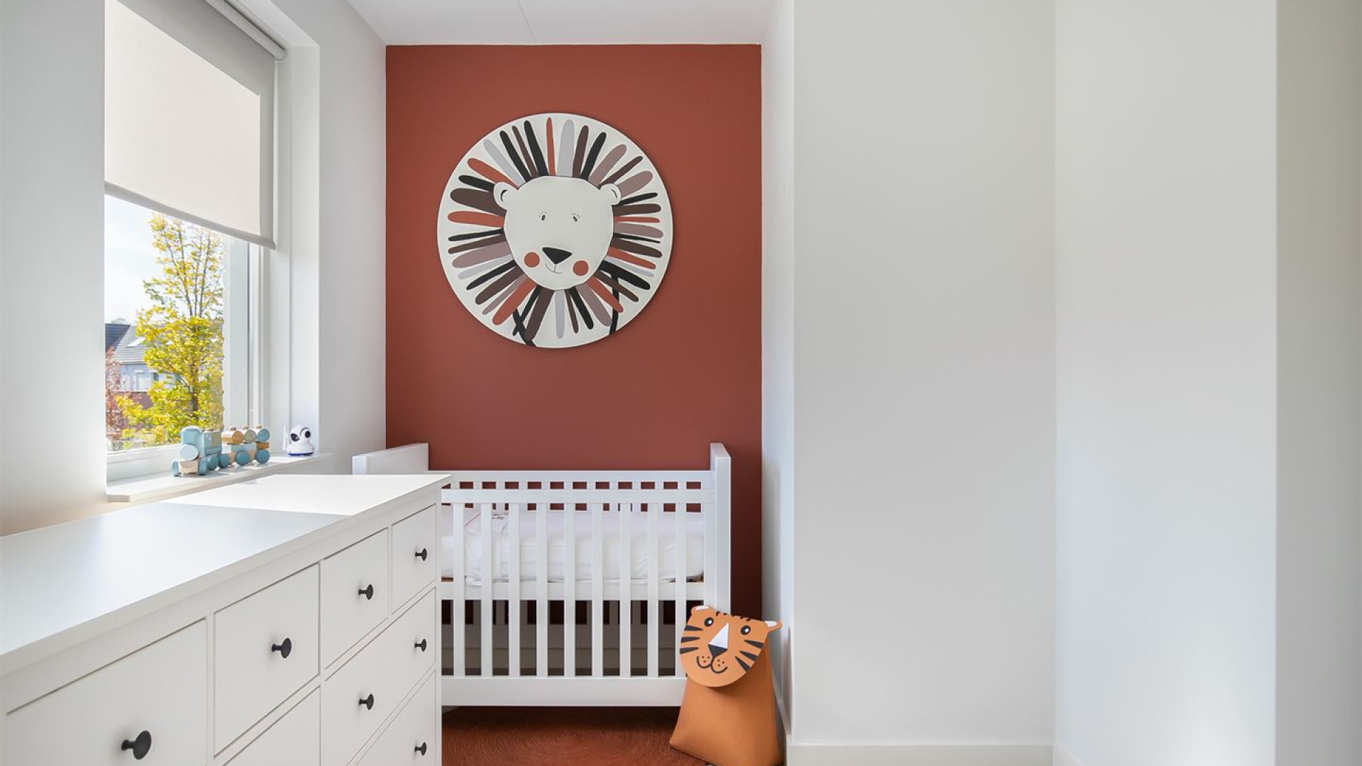BINNENKIJKEN in de woning waar Gouden Medaille winnaar Harrie Lavreysen en zijn vriendin Noor wonen. Zie foto's 16