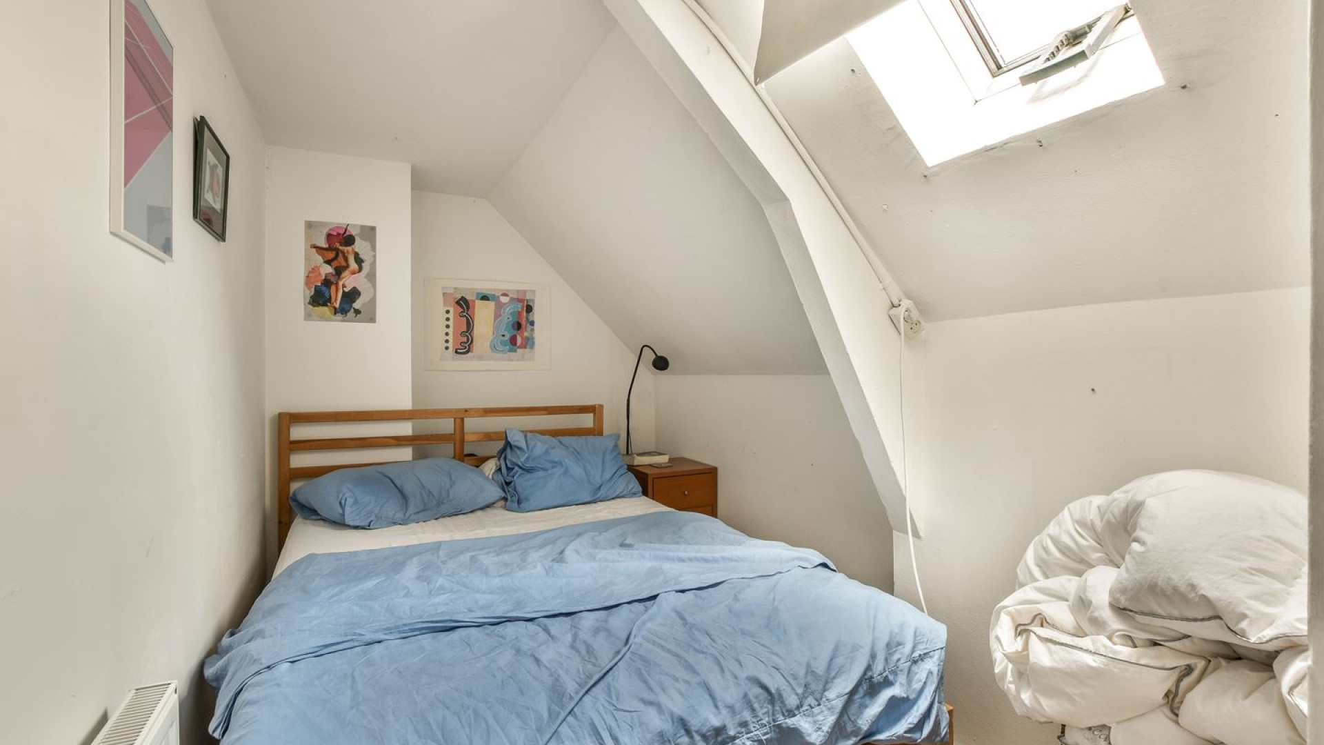 Kimberley Klaver en haar man zetten na hun benedenwoning nu ook hun verhuurde bovenhuis voor miljoenen euro's te koop. Zie foto's 18