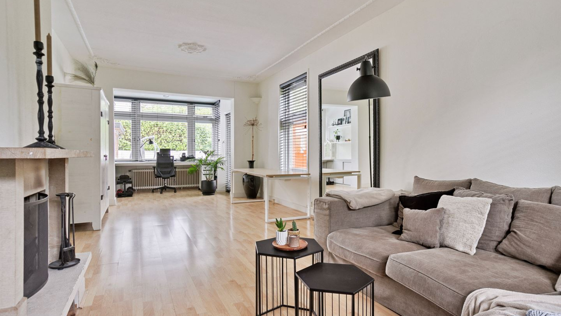 Eindelijk bod uitgebracht op villa met zwembad van YouTuber Milan Knol. Zie foto's 6