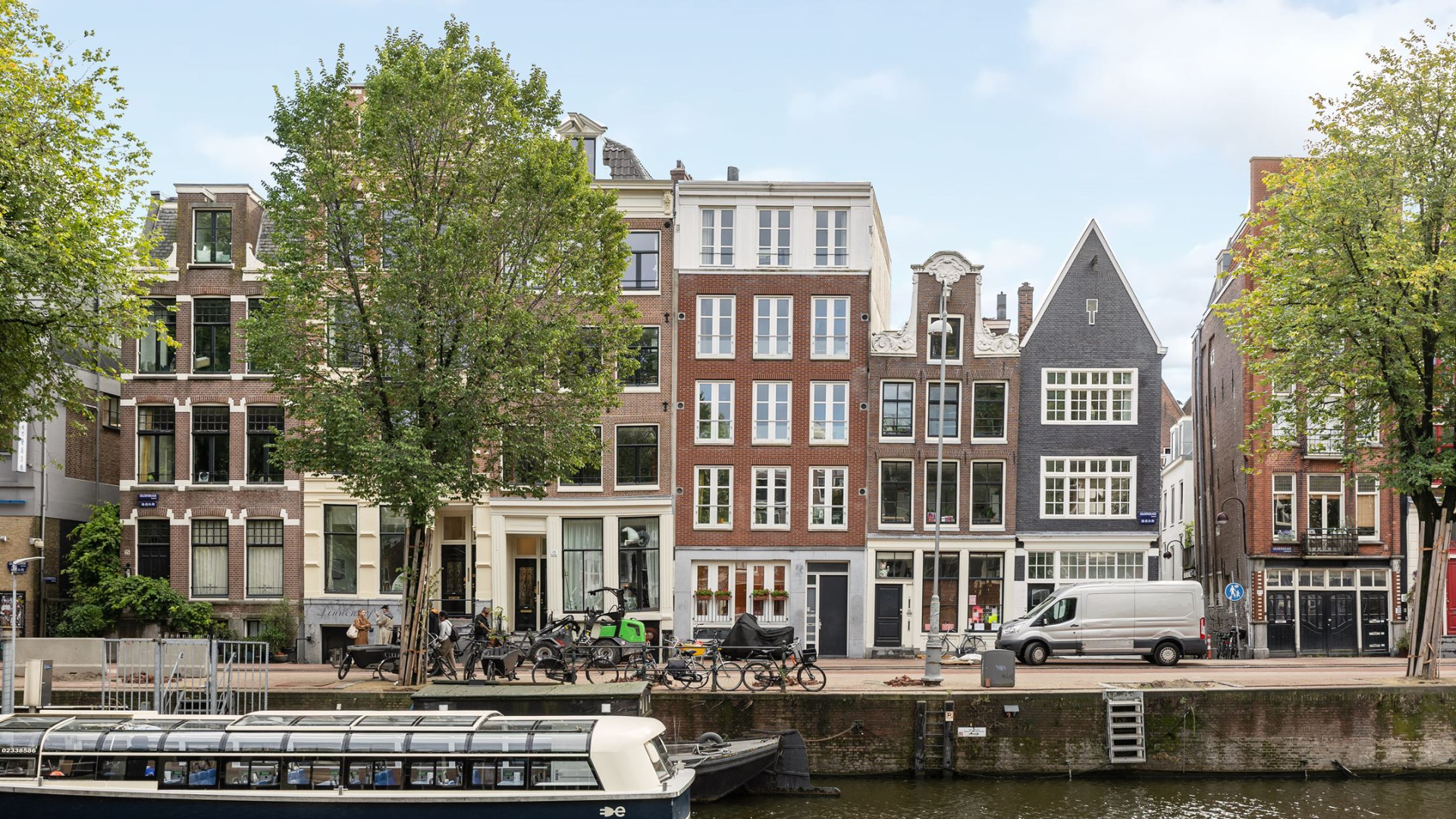 VERKOCHT: Koen van Heest, vriend van Roxy Dekker, maakt mooie klapper met de verkoop van zijn appartement. Zie foto's 2