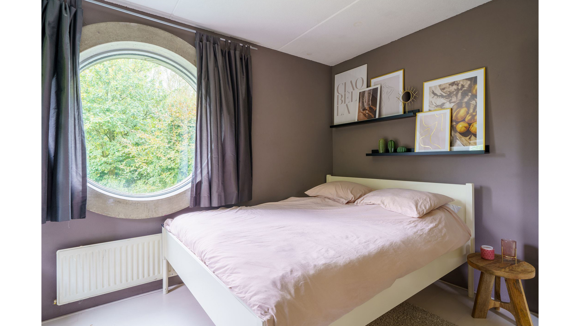 Futuristische villa van Jeroen  van Inkel valt niet in de smaak. Zie foto's 10