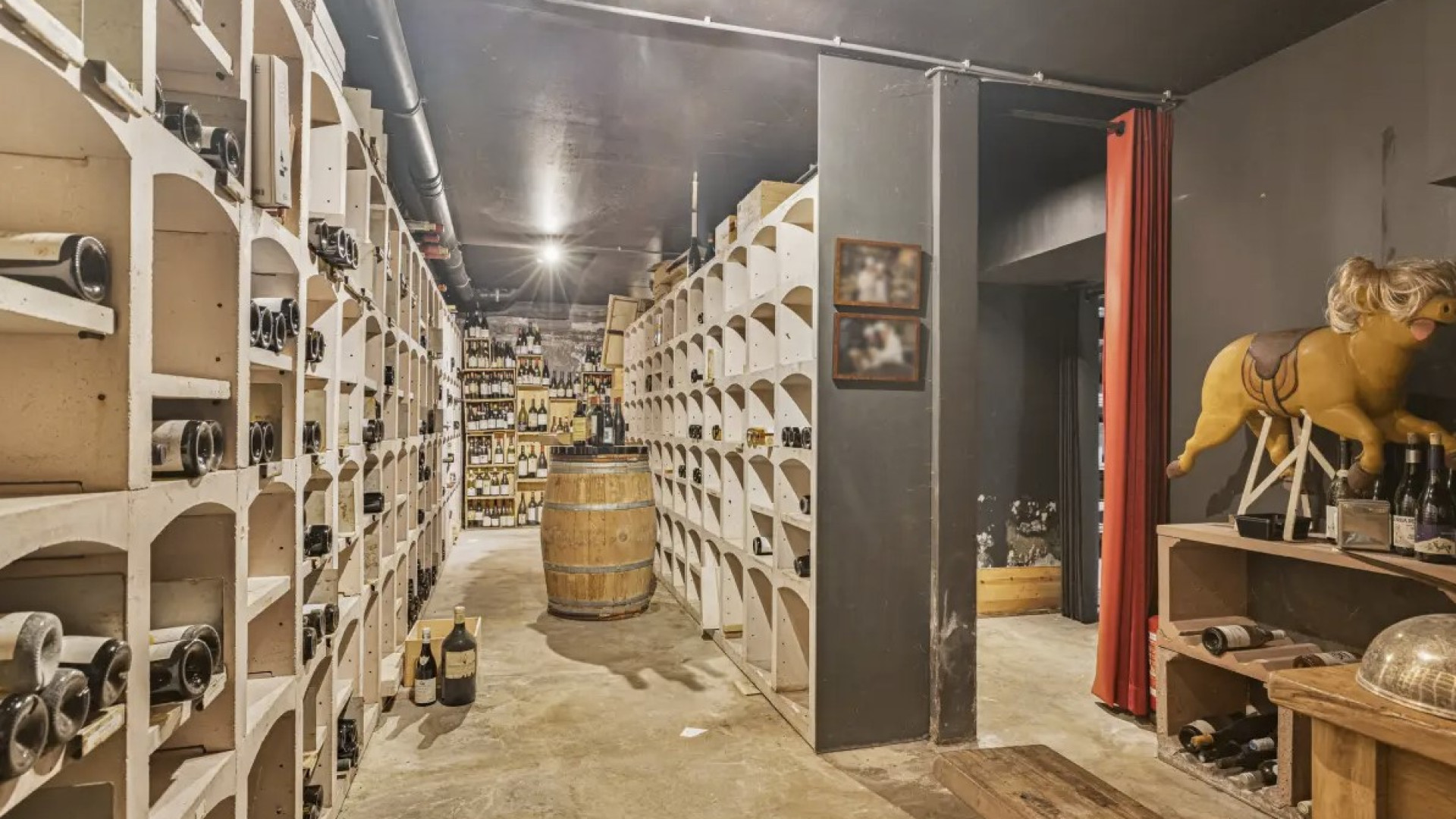 Voormalig toprestaurant Le Garage in Amsterdam van Joop Braakhekke te huur. Zie foto's 9