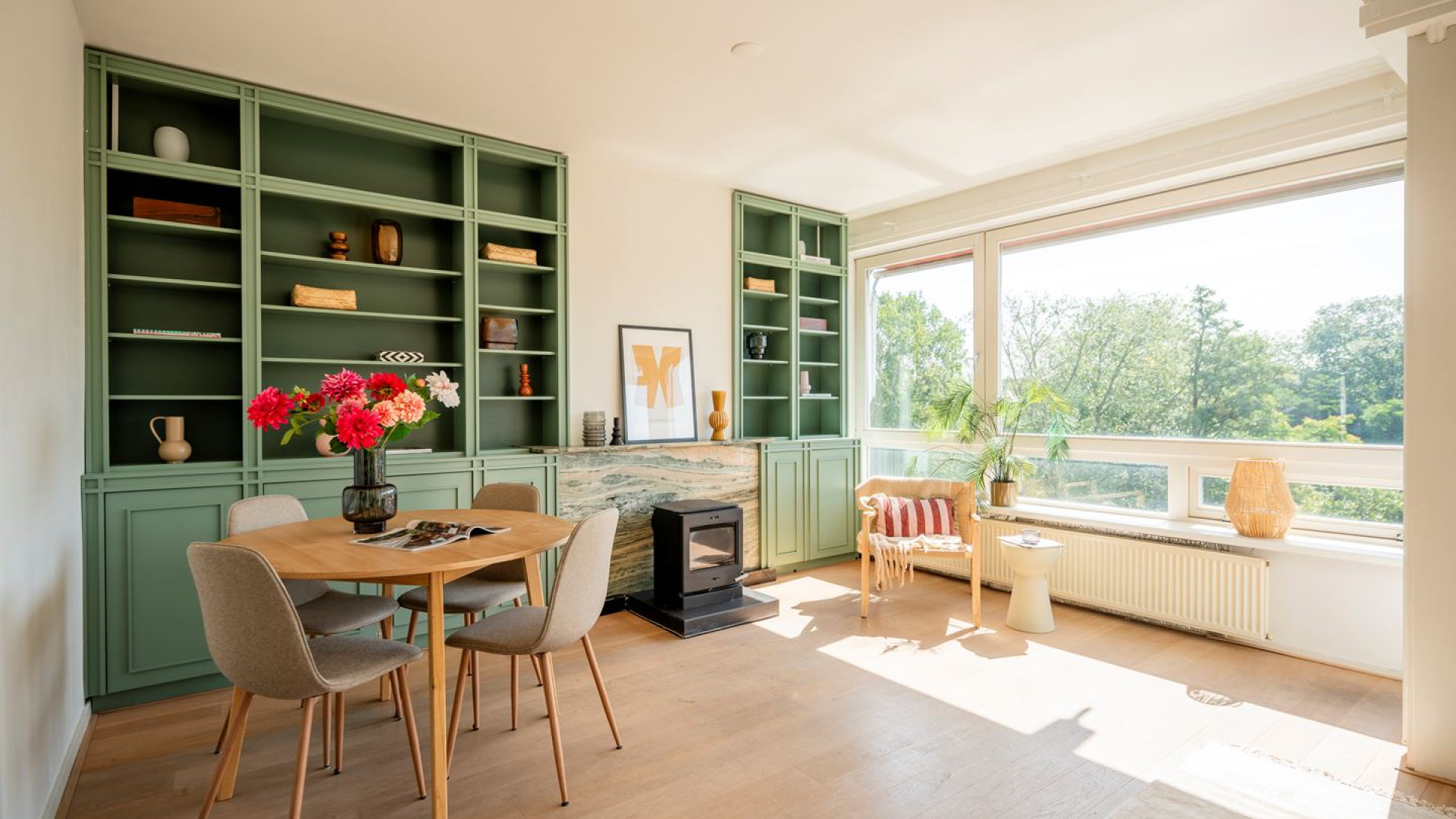 Bob Sikkes, bouwdeskundige van RTL programma Kopen zonder Kijken,  koopt penthouse in Amsterdam. Zie foto's 2