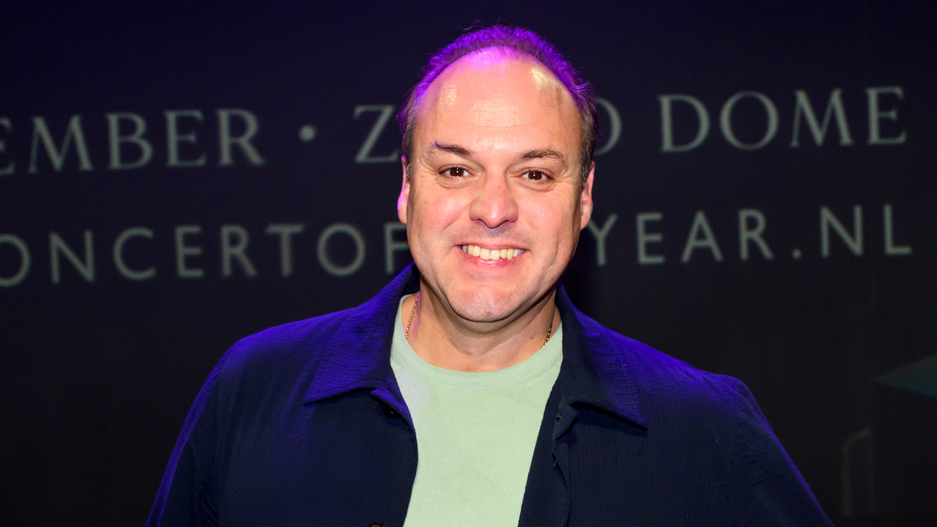 AUDIO: Ontluisterende onthullingen over bijvoorbeeld de werkelijke relatie van Frans Bauer met zijn moeder op tape vastgelegd! 1