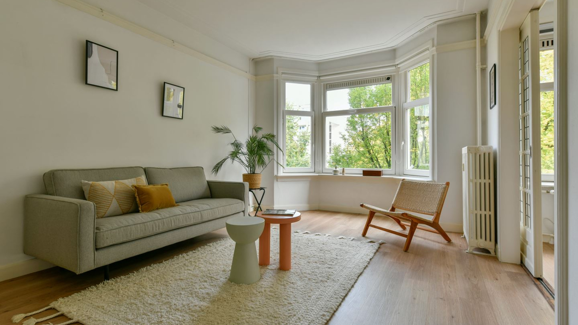 Chazia Mourali zet dit prachtige appartement met flinke winst te koop. Zie foto's 2