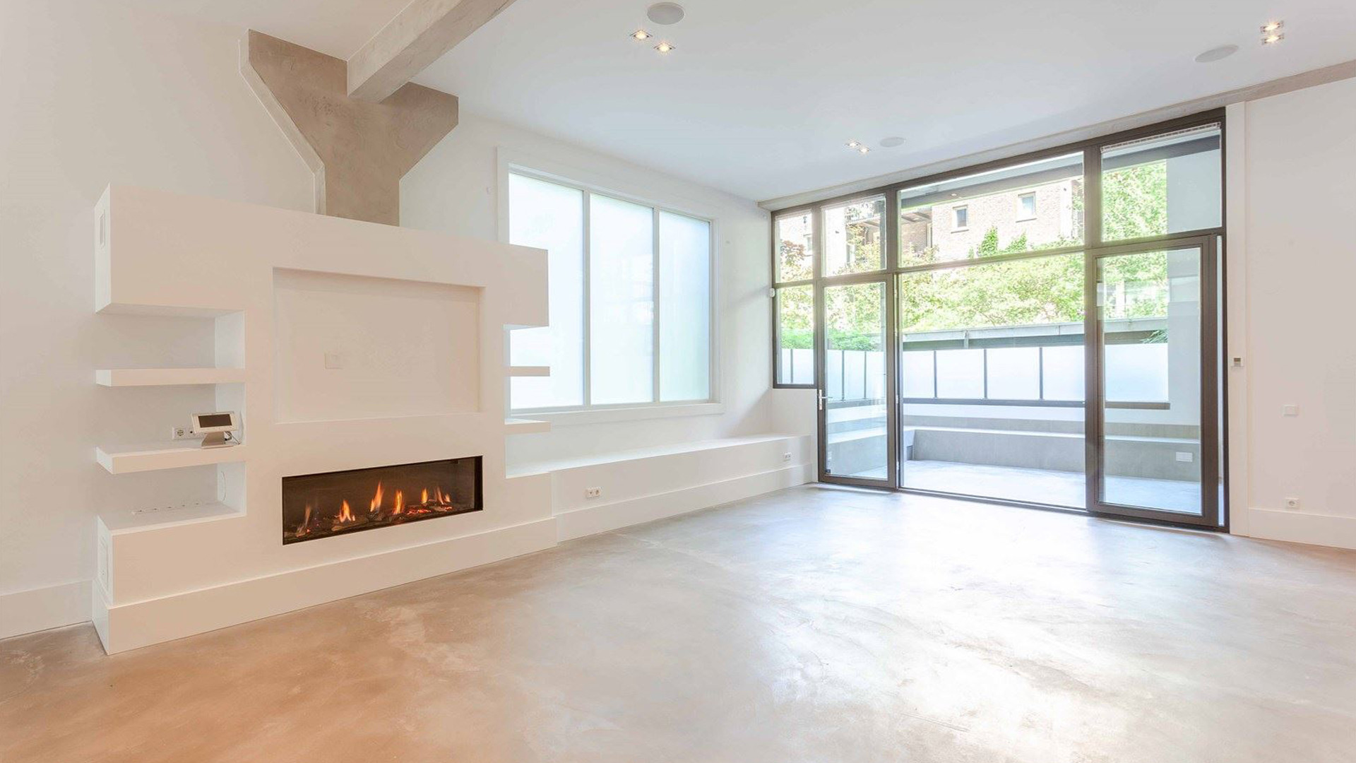Gaan Roxy Dekker en Koen van Heest in dit door Piet Boon ontworpen design appartement wonen? Zie foto's 2