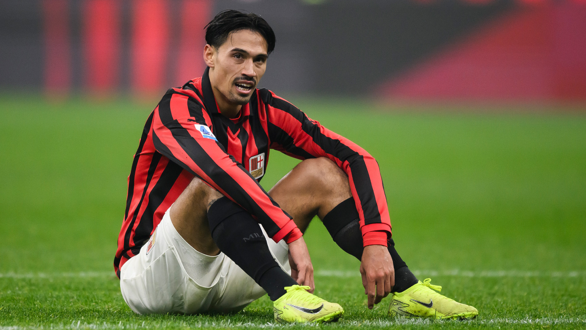 AC Milan, en Nederlands Elftal, speler Tijjani Reijnders koopt dit prachtige dubbele benedenhuis in Amsterdam. Zie foto's 1