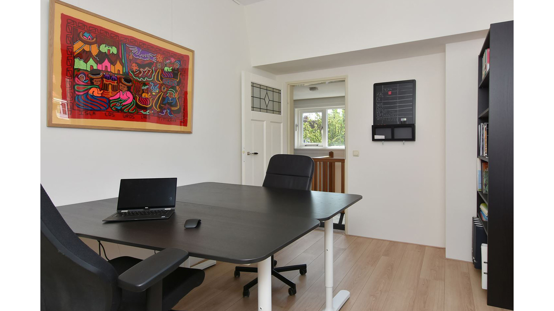 Dennis Weening en zijn vrouw Stella vechten om deze woning. Zie foto's 6