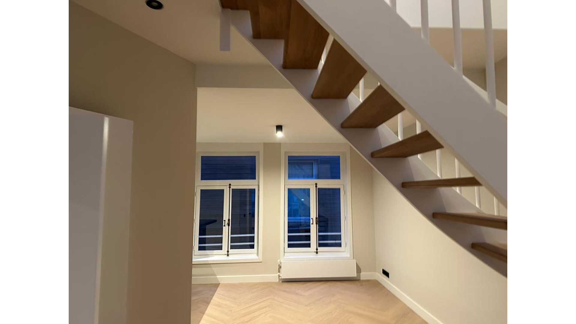 Dit is het nieuwe liefdesnestje waar Dave Roelvink en zijn vriendin Marijn Kuipers gaan wonen. Zie foto's 6