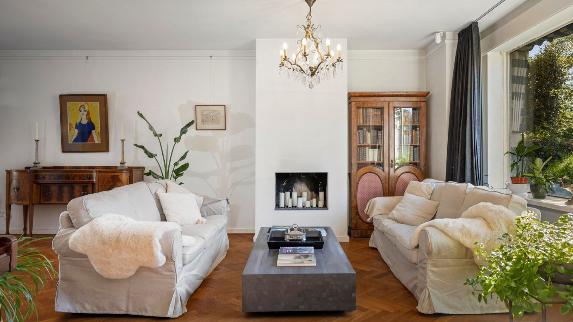 Top model Romee Strijd koopt miljoenen villa in Amsterdam Zuid. Zie foto's 3