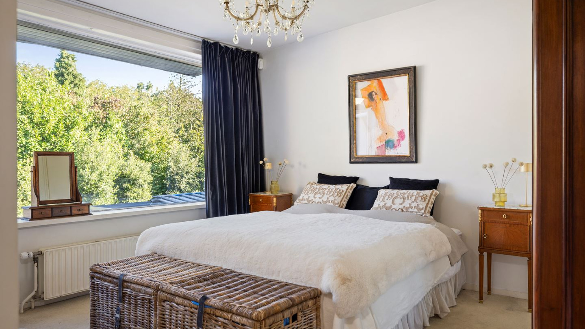Top model Romee Strijd koopt miljoenen villa in Amsterdam Zuid. Zie foto's 13
