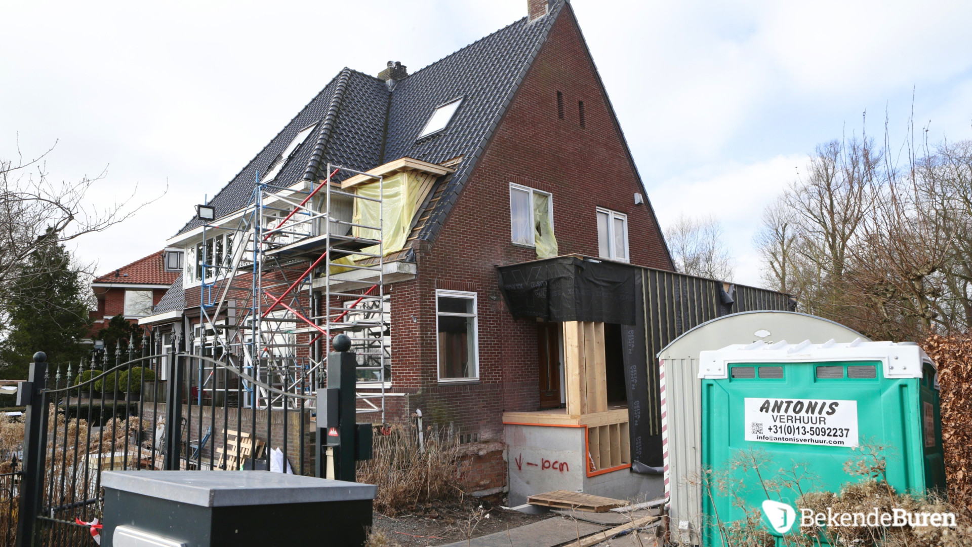 VERBOUWING: Miljoenen herenhuis aan de Amstel van John Heitinga wordt stevig verbouwd. Zie foto's 5