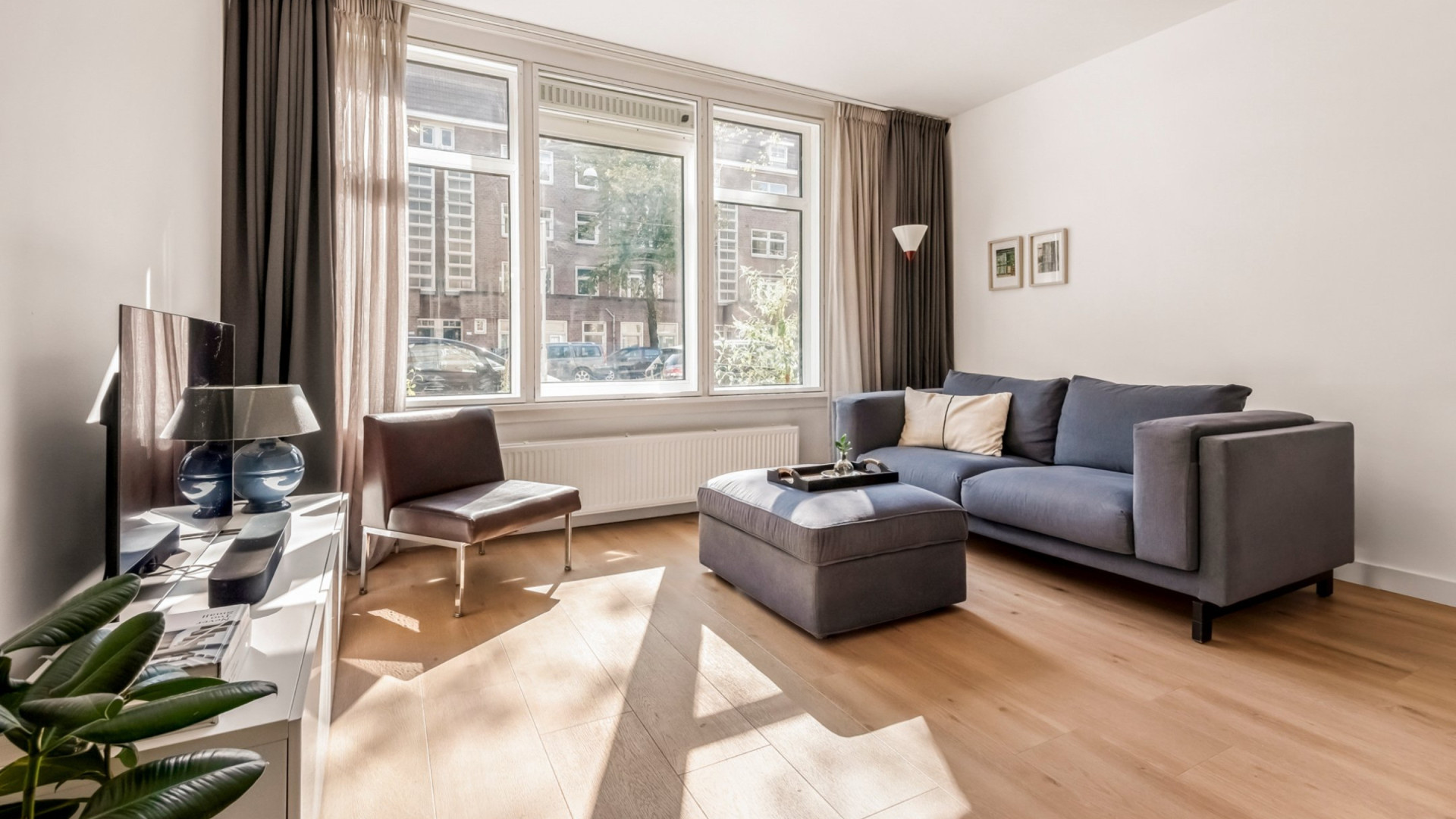 Kort voor de breuk met Lil Kleine kocht Anna Groeneveld dit appartement in Amsterdam-Zuid. Zie Foto's 3