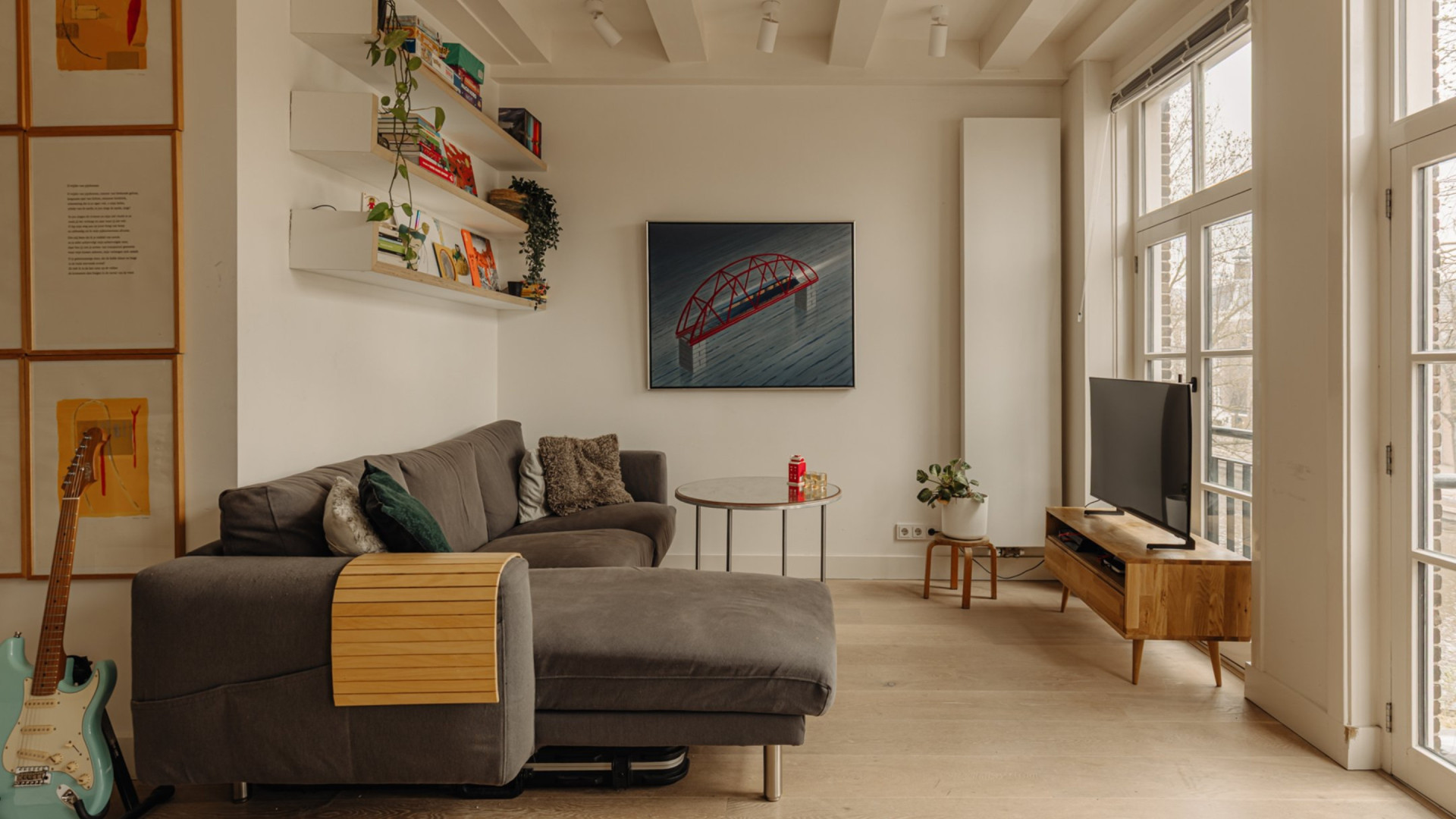 TE KOOP: Zoon van Monique van de Ven, die ooit de boel kort en klein sloeg in haar villa, gaat dankzij zijn ouders megawinst scoren! Zie foto's 5