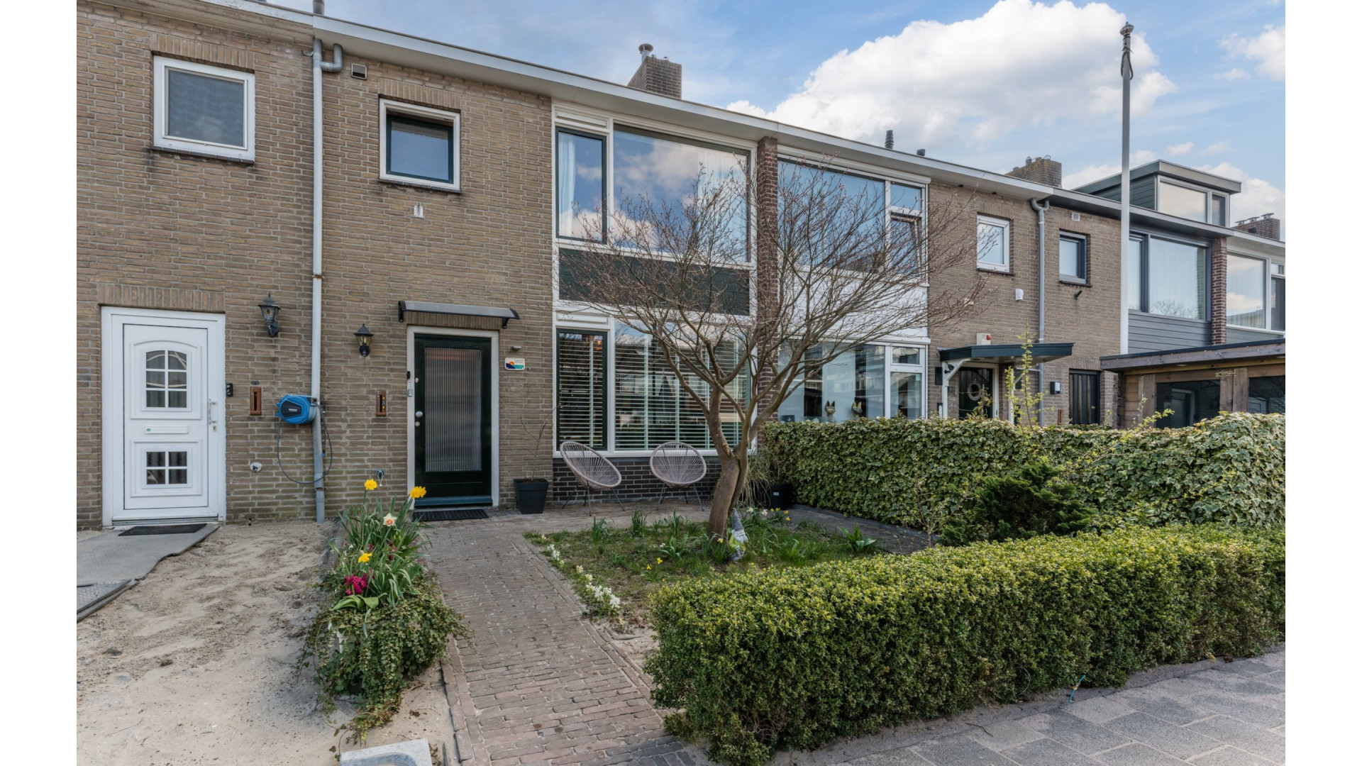 Woning programma Kopen zonder kijken te koop gezet. Zie foto's 2