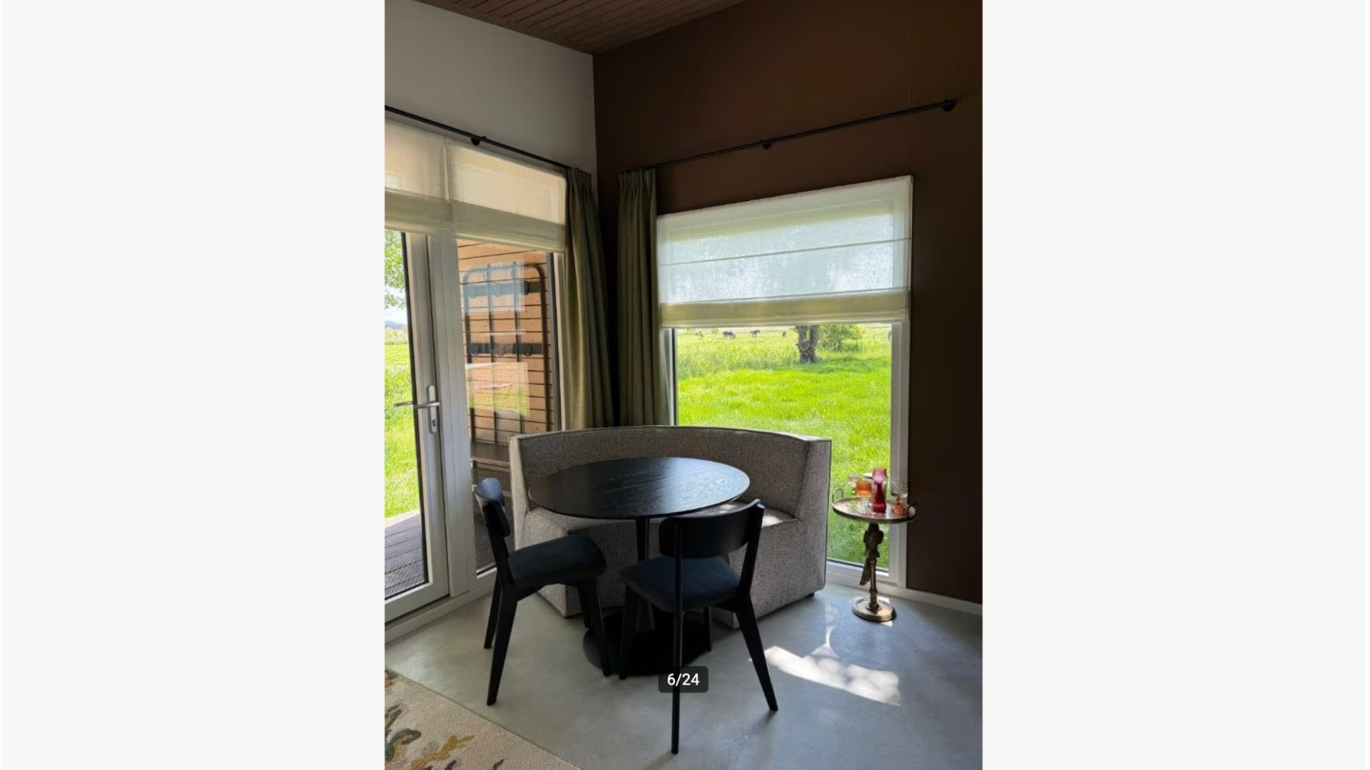 Maxime Meiland zet gedwongen haar Tiny House inclusief meubelen te koop. Zie foto's 7